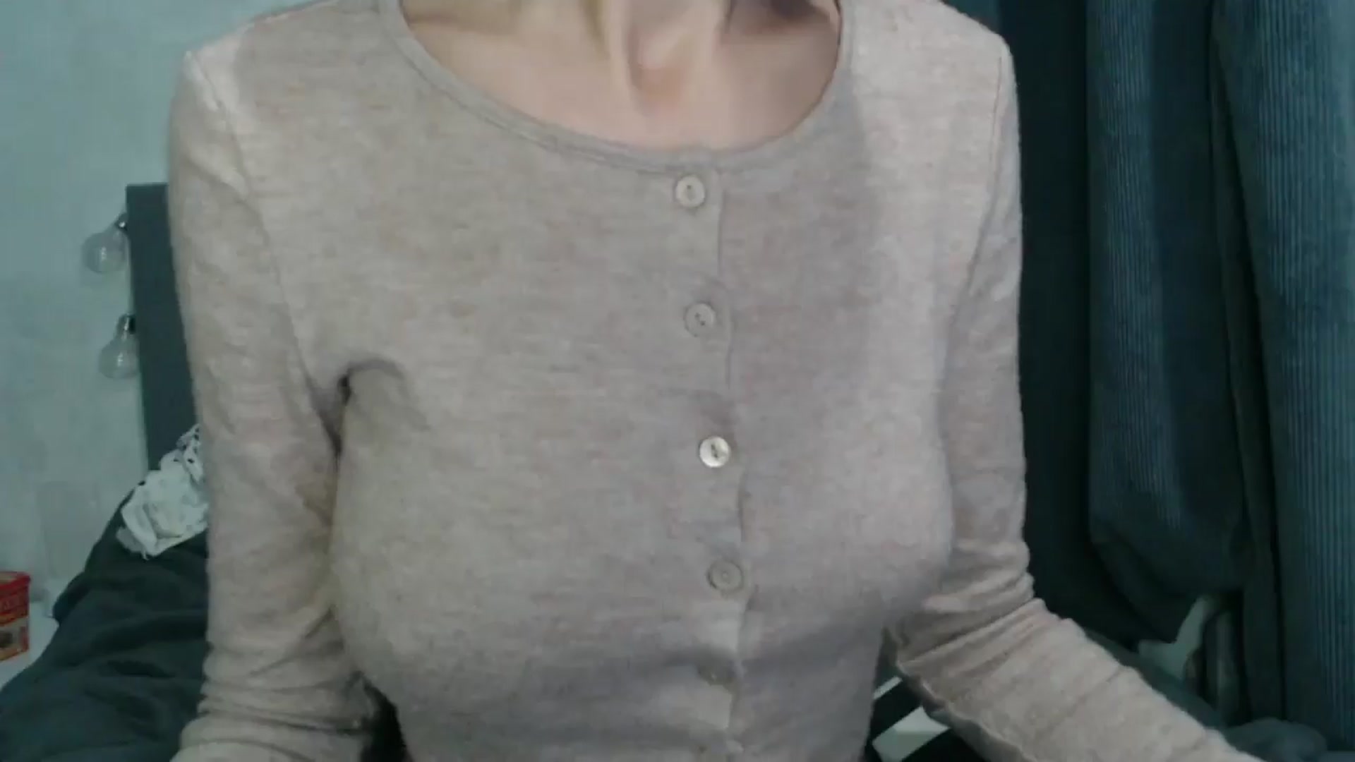 Gallery image thumbnail from Nora_Sweet's myfreecams stream on, 11/18/2024, 09:34 image 3 of 20
