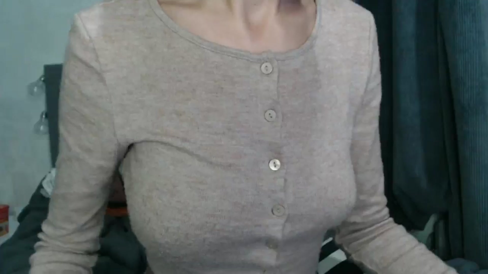 Gallery image thumbnail from Nora_Sweet's myfreecams stream on, 11/18/2024, 09:34 image 11 of 20
