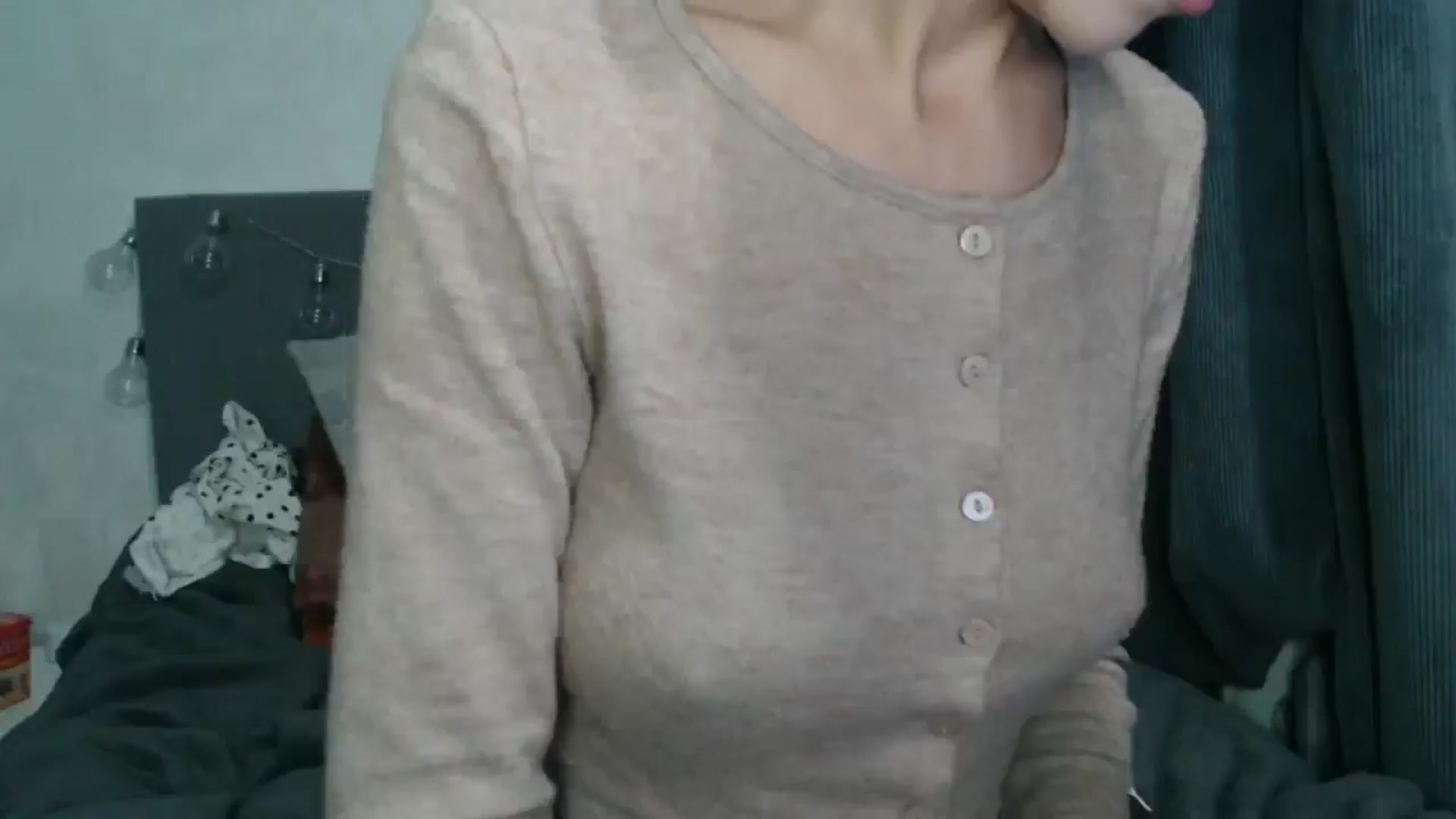 Gallery image thumbnail from Nora_Sweet's myfreecams stream on, 11/18/2024, 09:34 image 2 of 20