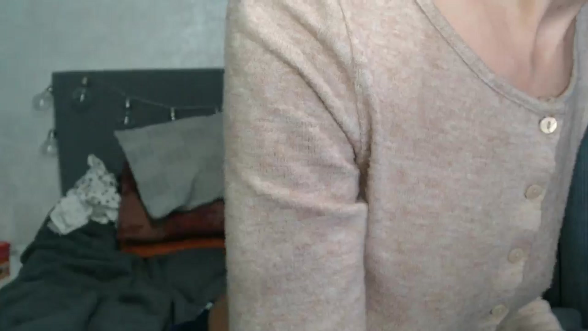 Gallery image thumbnail from Nora_Sweet's myfreecams stream on, 11/18/2024, 09:34 image 18 of 20