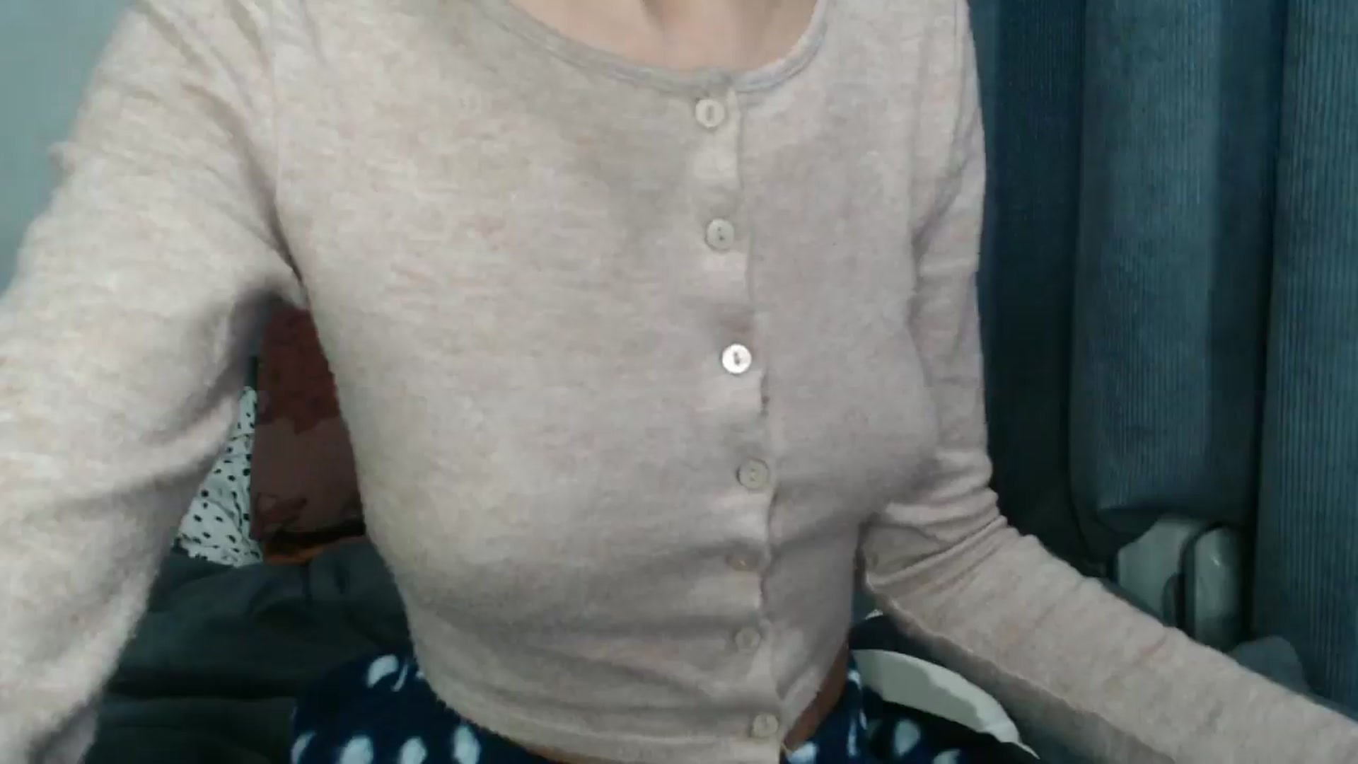 Gallery image thumbnail from Nora_Sweet's myfreecams stream on, 11/19/2024, 12:26 image 3 of 20