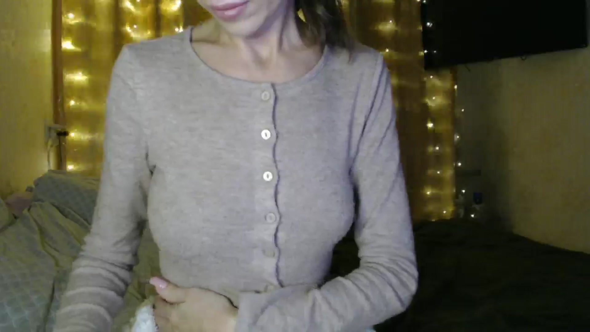 Gallery image thumbnail from Nora_Sweet's myfreecams stream on, 11/28/2024, 14:54 image 18 of 20