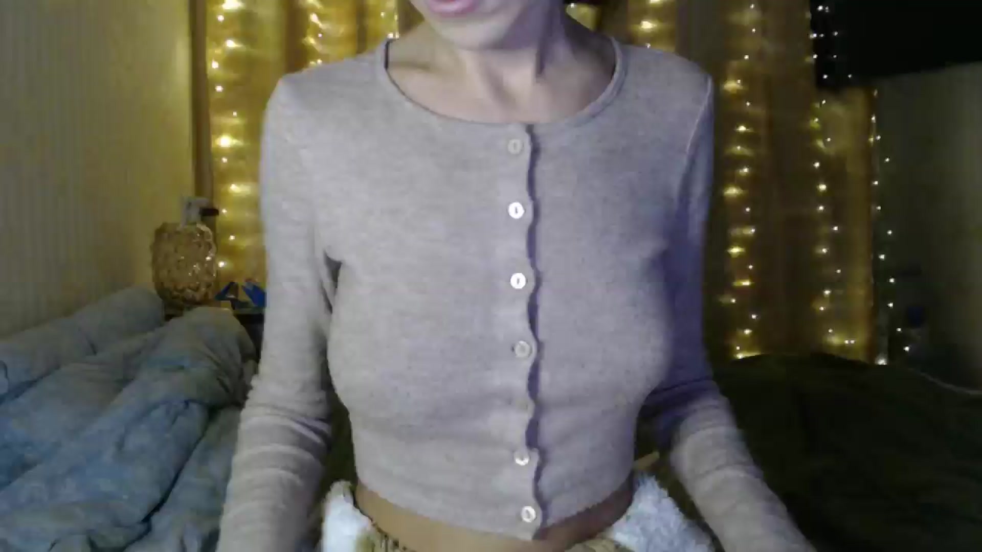 Gallery image thumbnail from Nora_Sweet's myfreecams stream on, 12/03/2024, 13:29 image 18 of 20