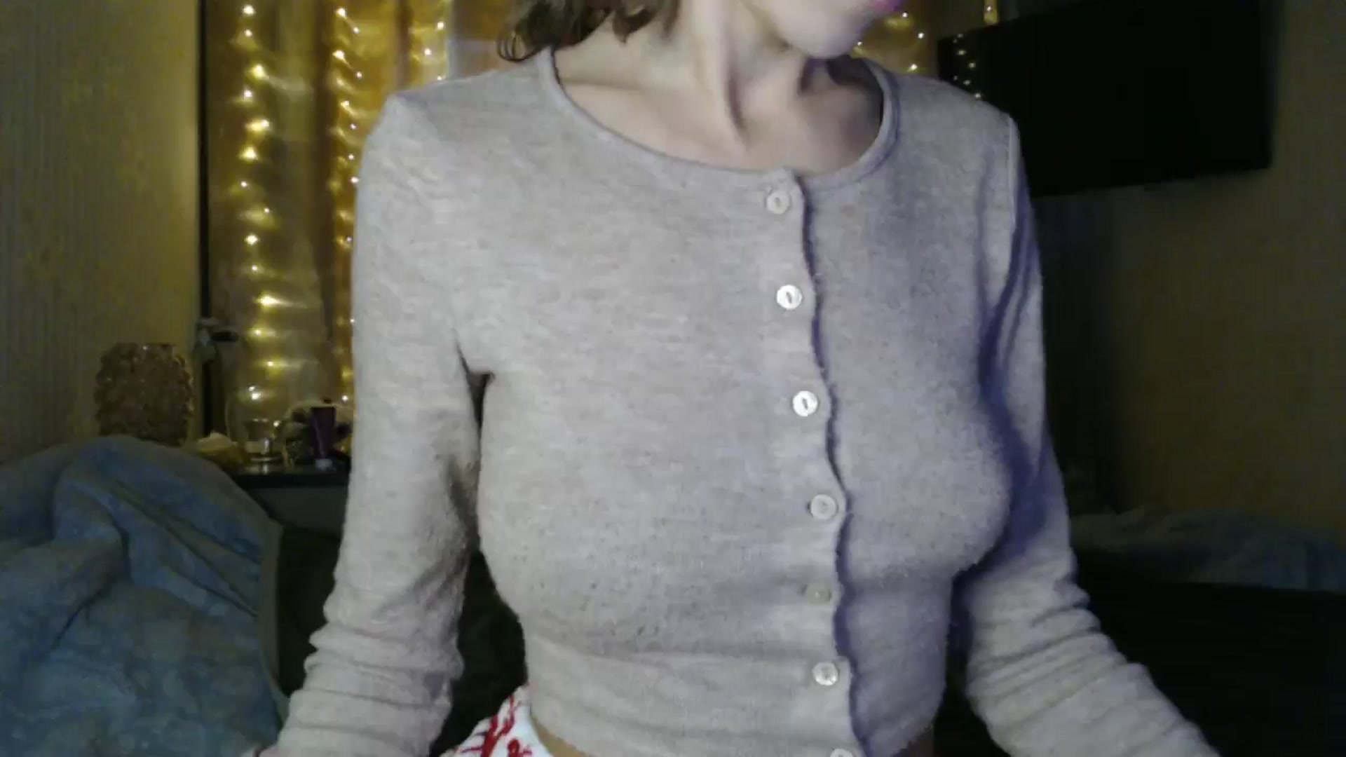 Gallery image thumbnail from Nora_Sweet's myfreecams stream on, 12/10/2024, 09:57 image 2 of 20