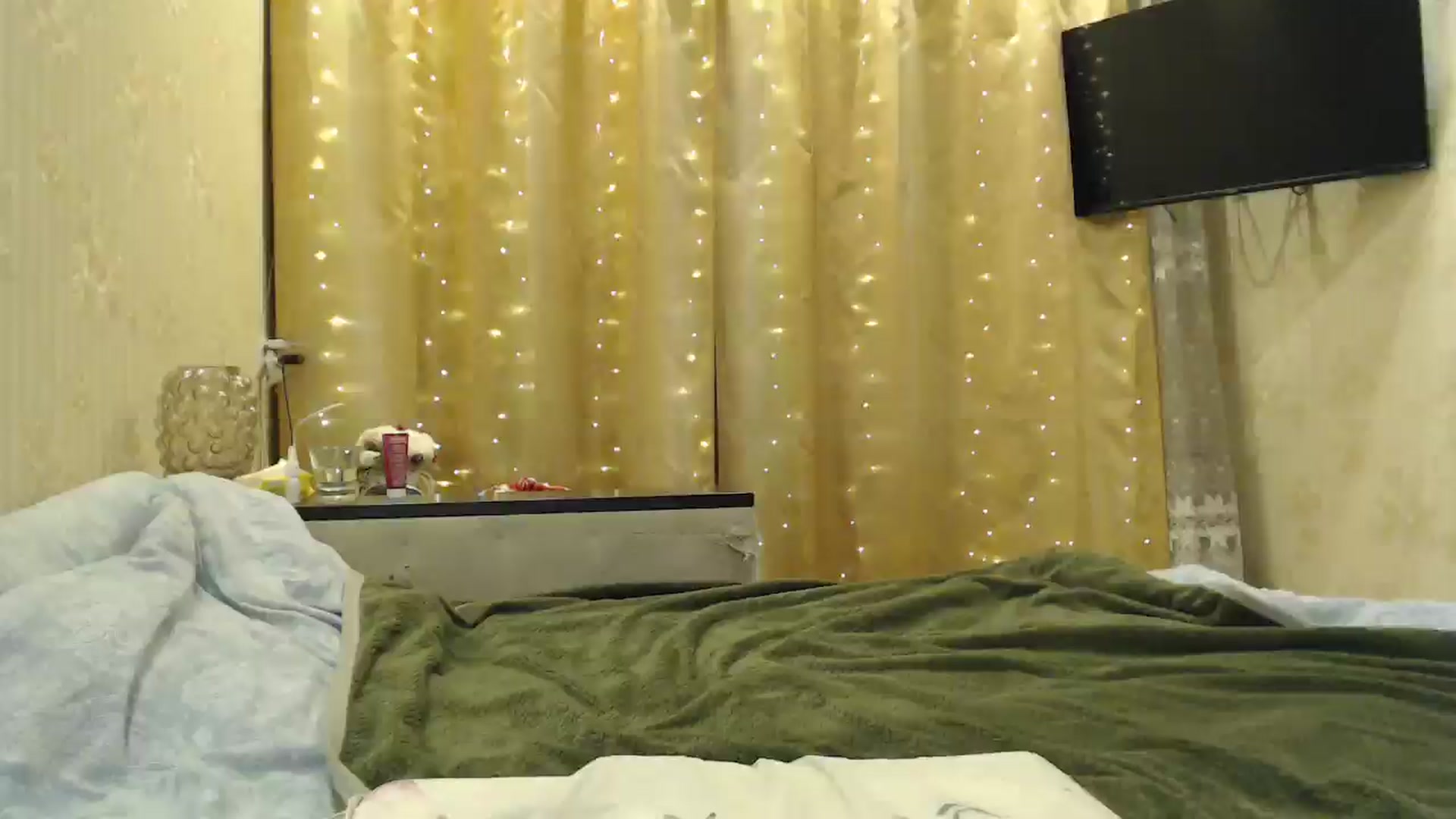 Gallery image thumbnail from Nora_Sweet's myfreecams stream on, 12/10/2024, 13:27 image 10 of 20