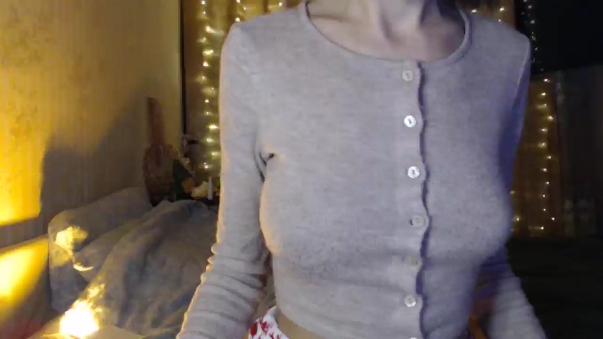 Gallery image thumbnail from Nora_Sweet's myfreecams stream on, 12/12/2024, 11:50 image 18 of 20