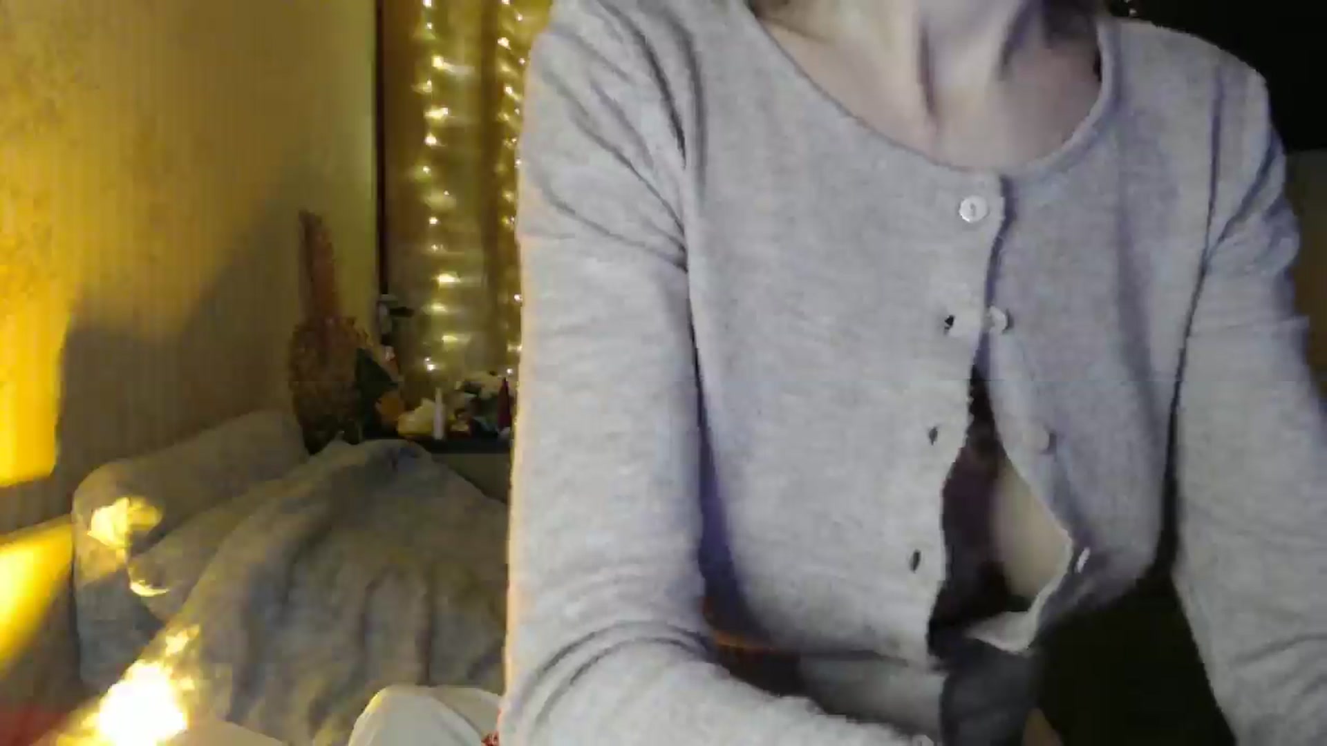 Gallery image thumbnail from Nora_Sweet's myfreecams stream on, 12/12/2024, 11:50 image 4 of 20