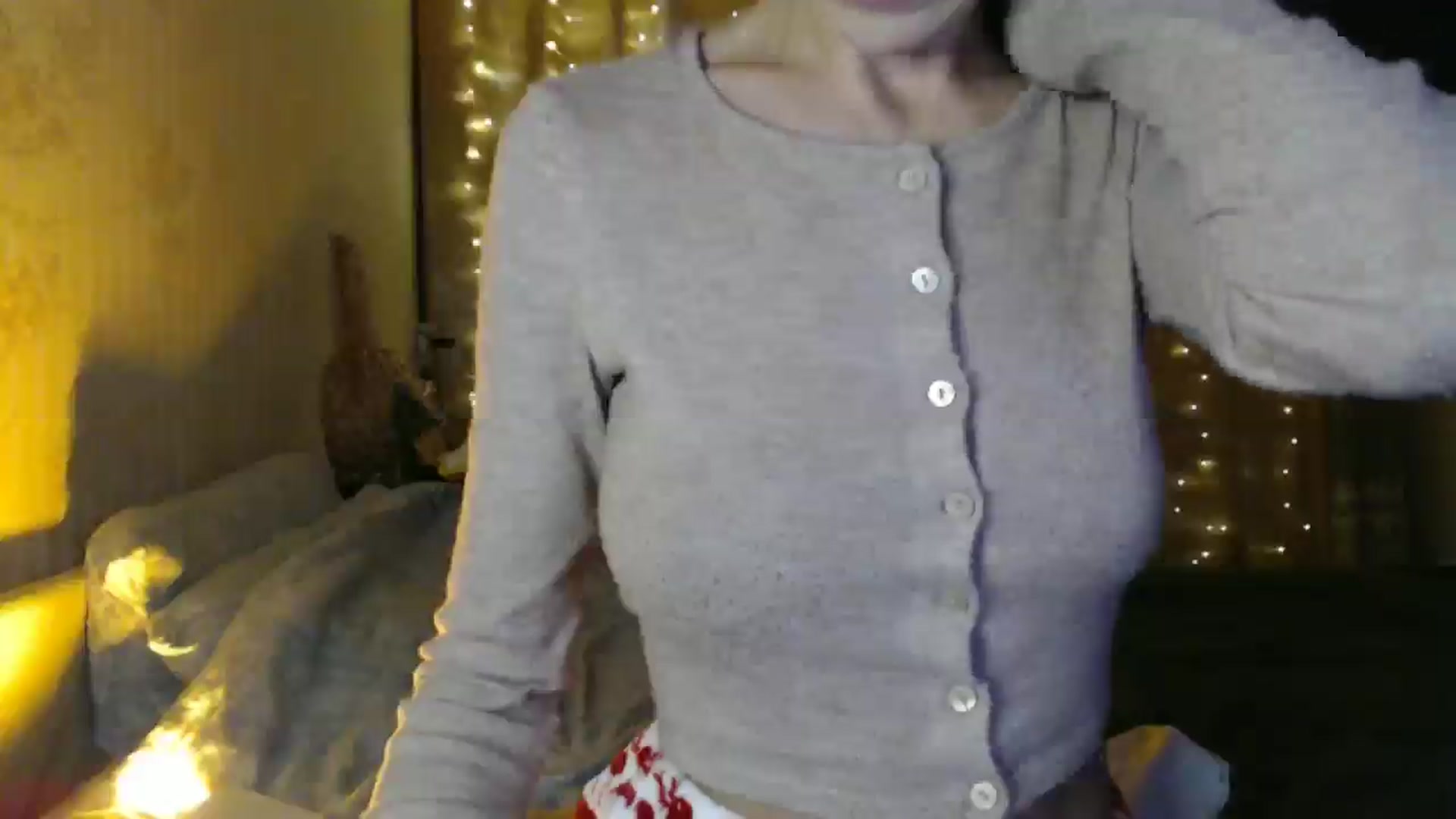 Gallery image thumbnail from Nora_Sweet's myfreecams stream on, 12/12/2024, 12:18 image 5 of 20