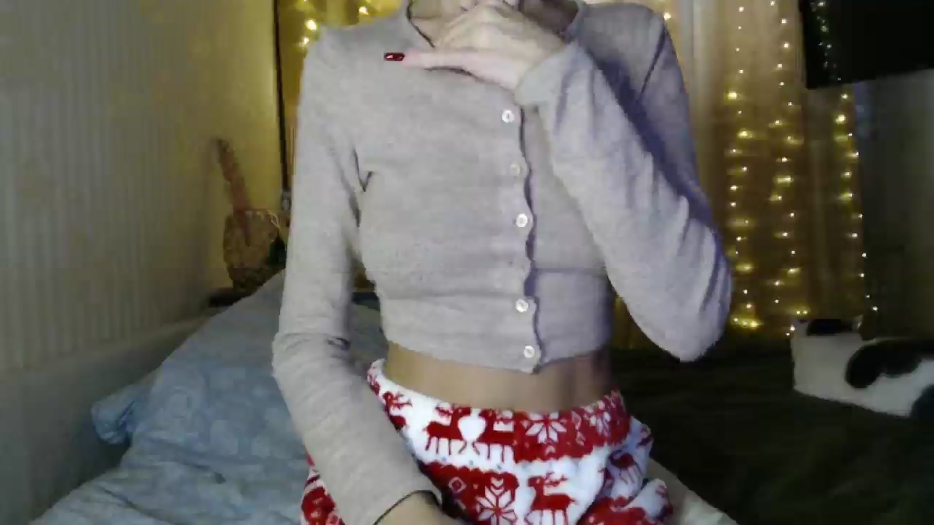 Gallery image thumbnail from Nora_Sweet's myfreecams stream on, 12/13/2024, 12:27 image 12 of 20