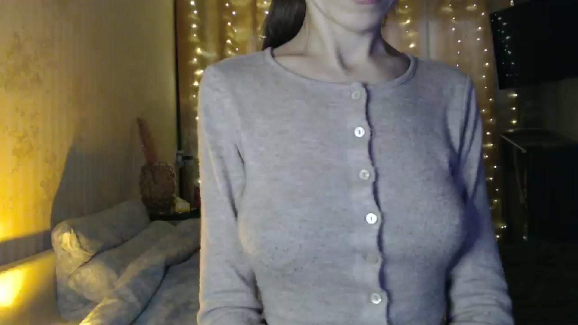 Gallery image thumbnail from Nora_Sweet's myfreecams stream on, 12/15/2024, 12:02 image 8 of 20