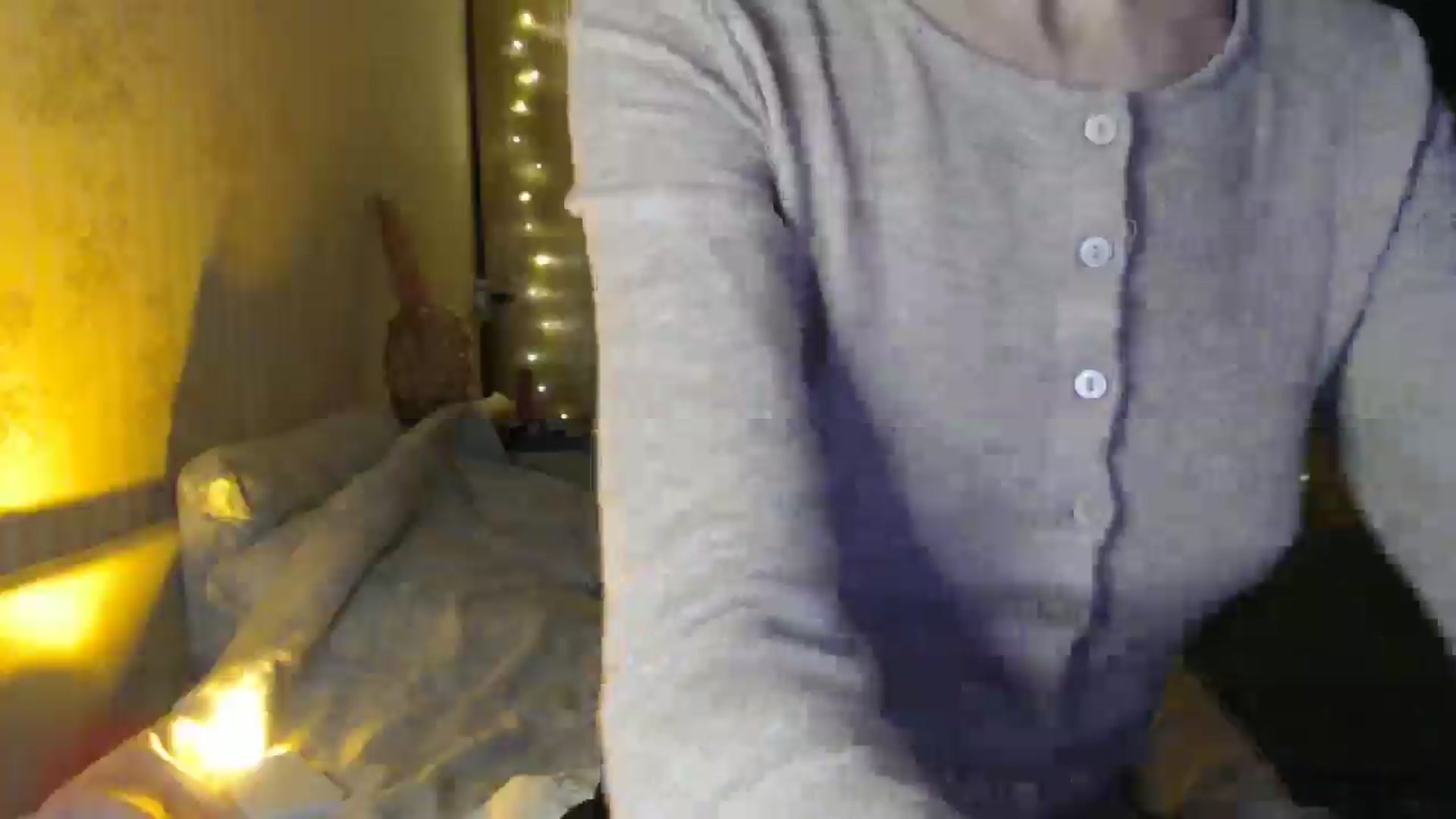 Gallery image thumbnail from Nora_Sweet's myfreecams stream on, 12/16/2024, 12:35 image 16 of 20