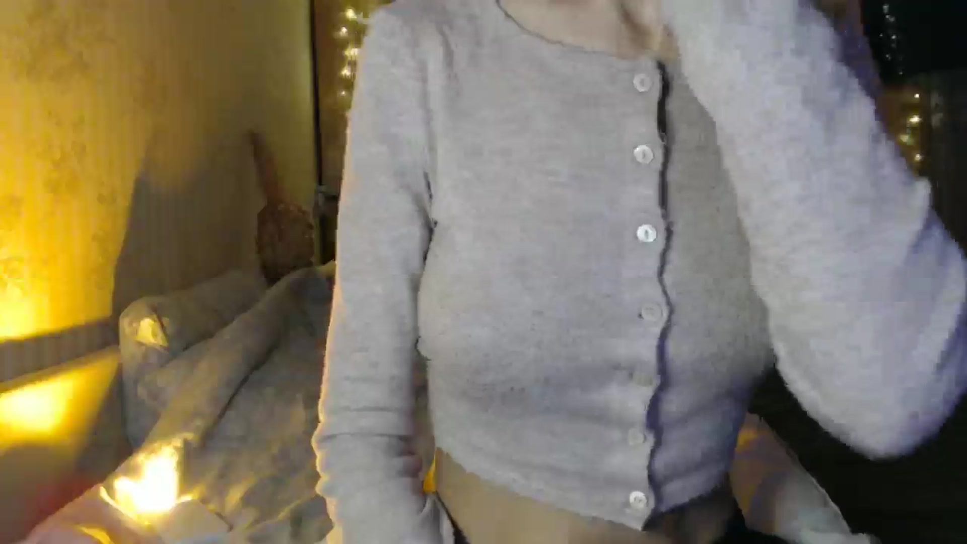 Gallery image thumbnail from Nora_Sweet's myfreecams stream on, 12/16/2024, 12:35 image 11 of 20