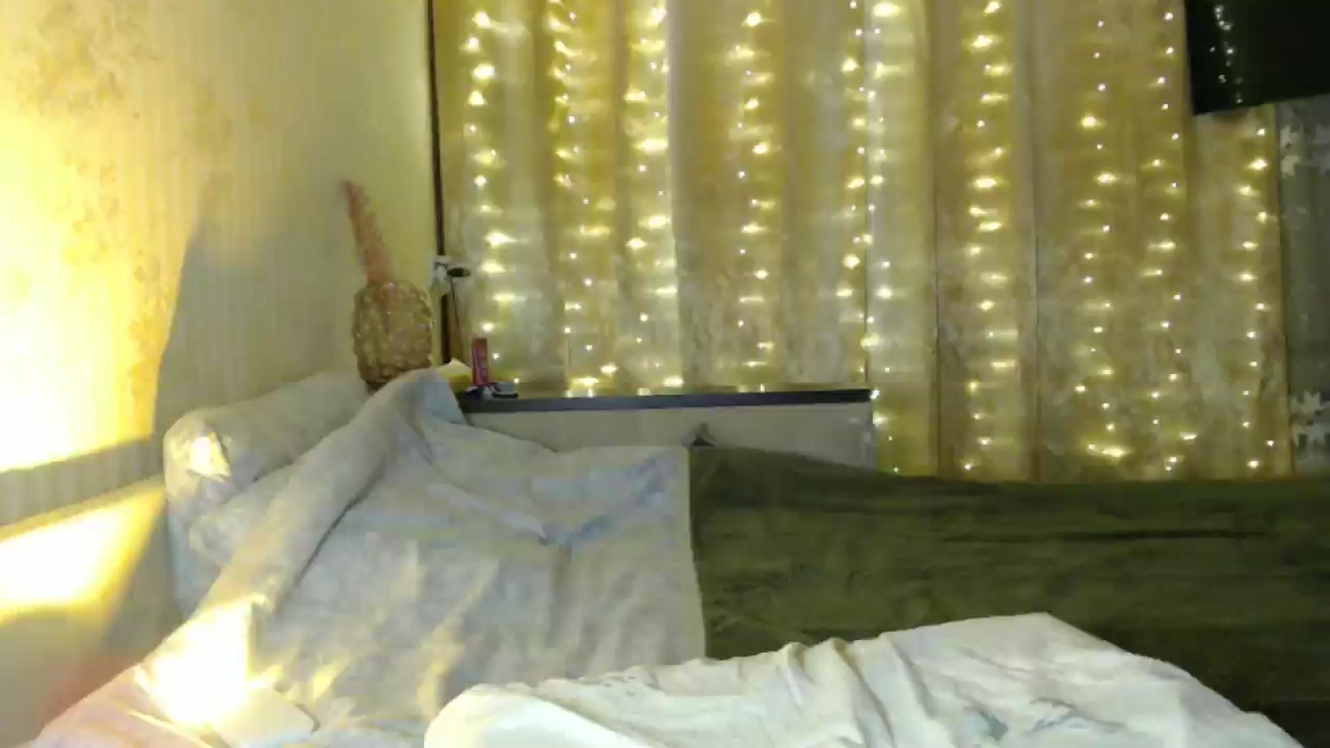 Gallery image thumbnail from Nora_Sweet's myfreecams stream on, 12/16/2024, 13:06 image 8 of 20