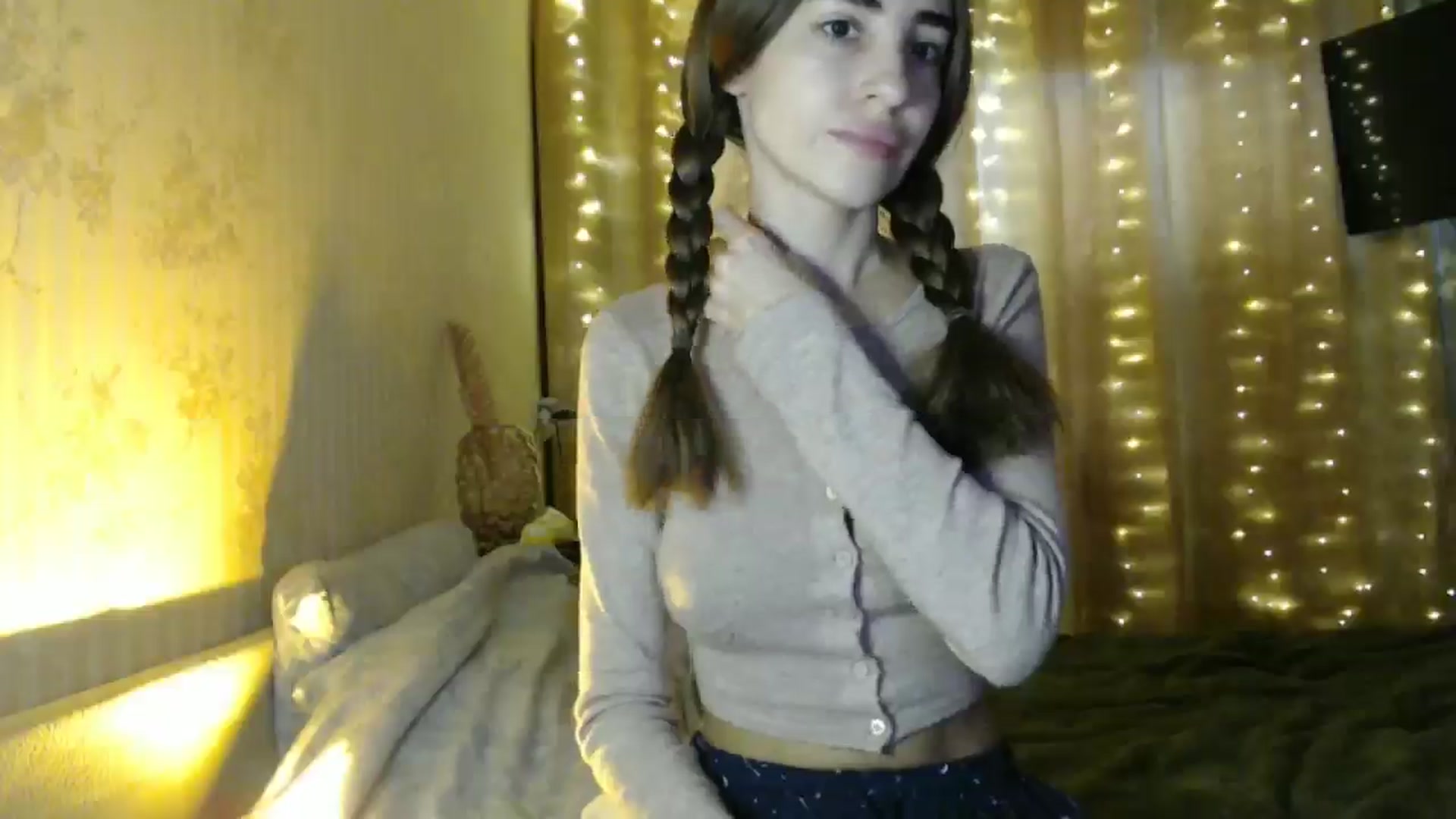 Gallery image thumbnail from Nora_Sweet's myfreecams stream on, 12/18/2024, 09:46 image 20 of 20