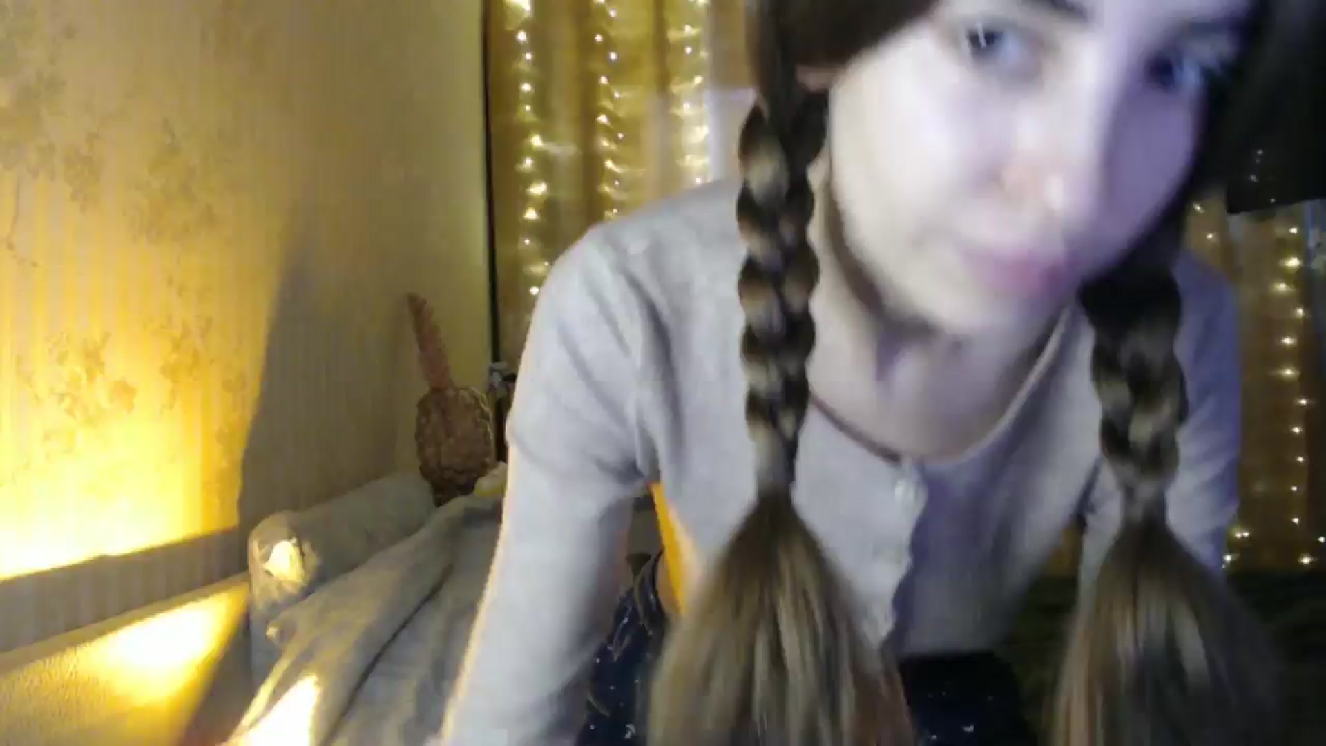 Gallery image thumbnail from Nora_Sweet's myfreecams stream on, 12/18/2024, 09:46 image 14 of 20