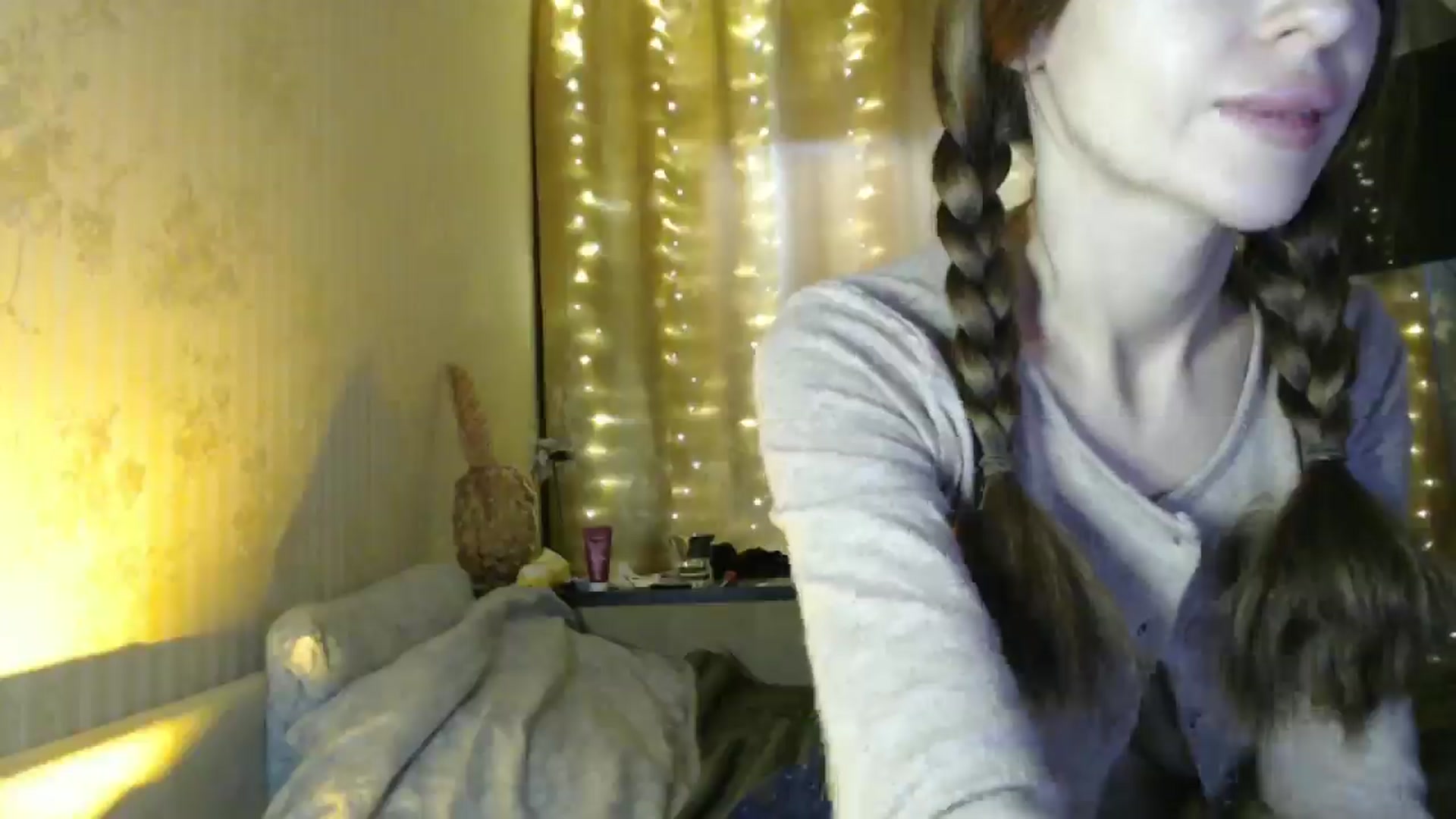 Gallery image thumbnail from Nora_Sweet's myfreecams stream on, 12/18/2024, 11:08 image 17 of 20