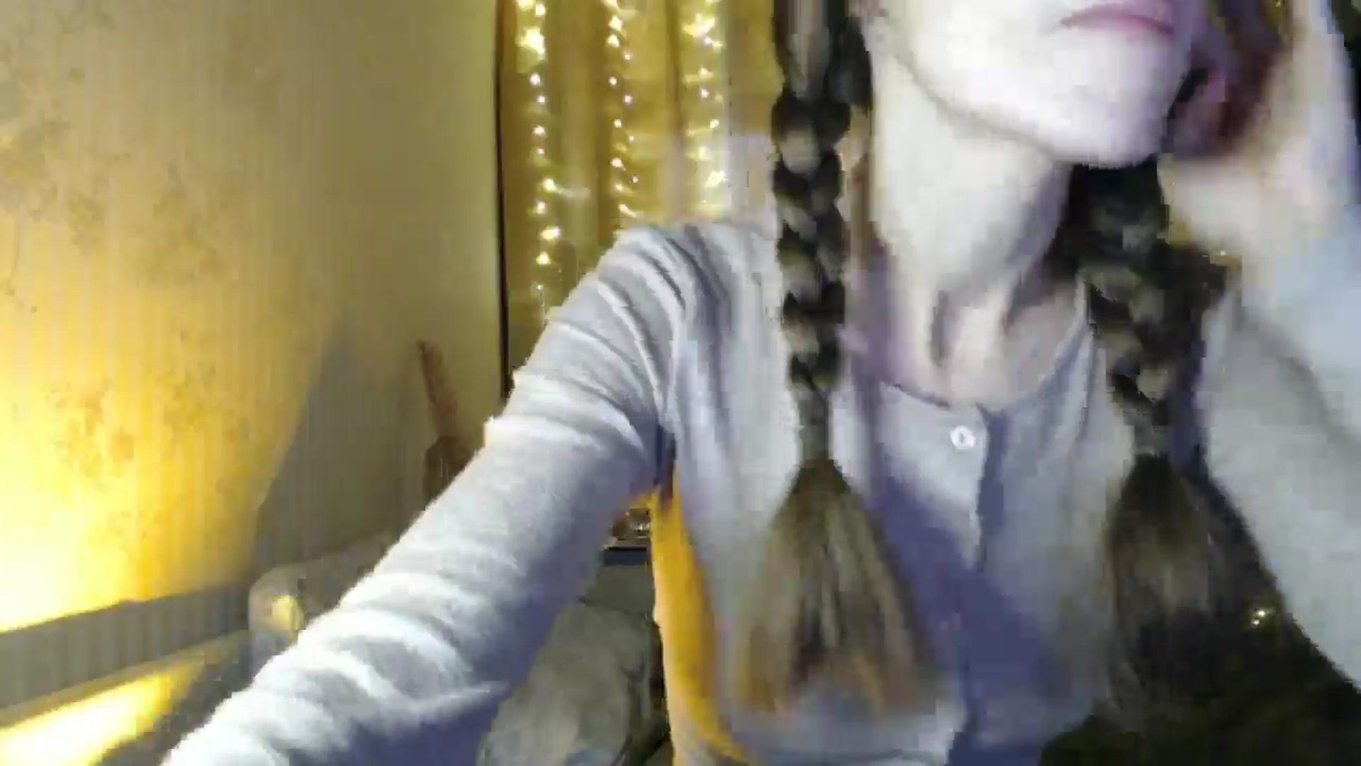 Gallery image thumbnail from Nora_Sweet's myfreecams stream on, 12/18/2024, 11:31 image 3 of 20