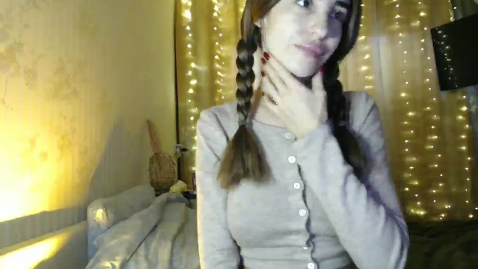 Gallery image thumbnail from Nora_Sweet's myfreecams stream on, 12/18/2024, 11:31 image 5 of 20