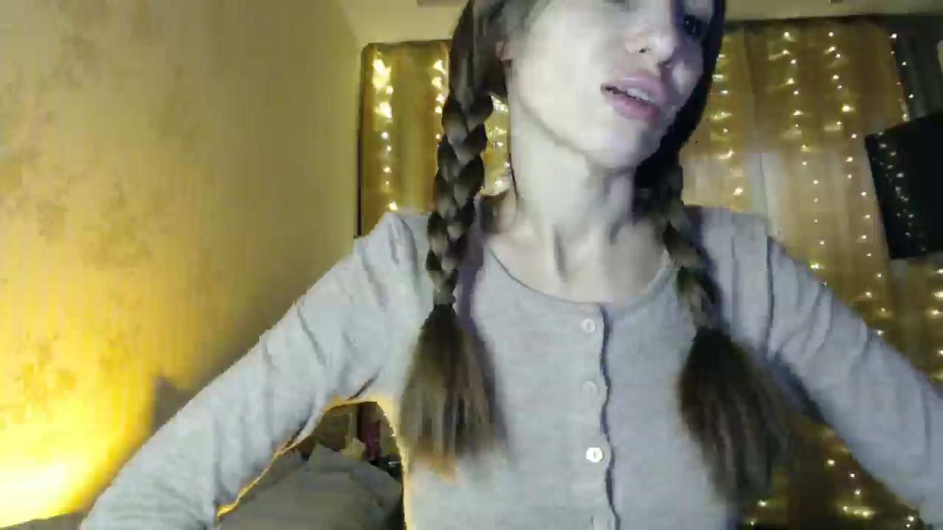 Gallery image thumbnail from Nora_Sweet's myfreecams stream on, 12/19/2024, 09:20 image 6 of 20