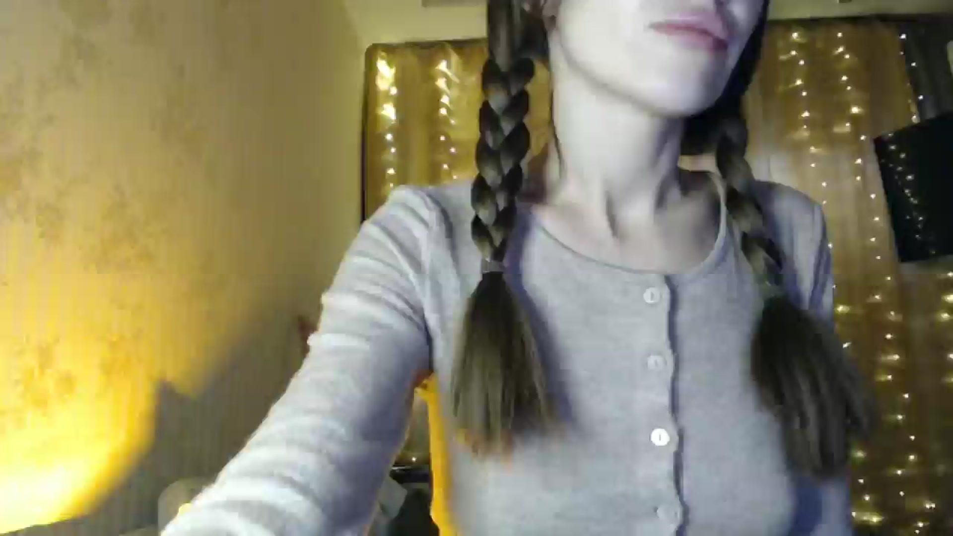 Gallery image thumbnail from Nora_Sweet's myfreecams stream on, 12/19/2024, 09:20 image 5 of 20