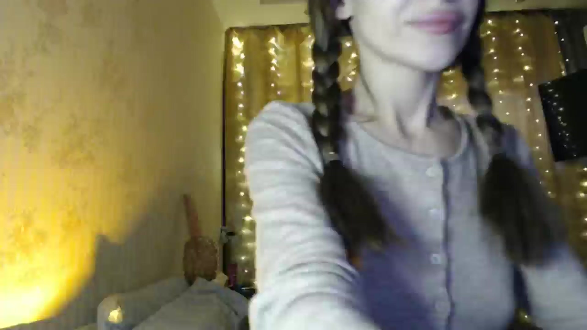 Gallery image thumbnail from Nora_Sweet's myfreecams stream on, 12/19/2024, 09:20 image 1 of 20