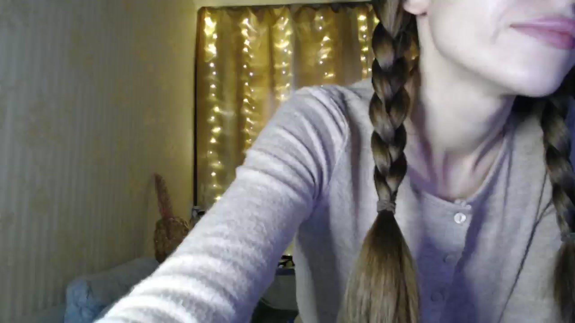 Gallery image thumbnail from Nora_Sweet's myfreecams stream on, 12/19/2024, 10:35 image 19 of 20