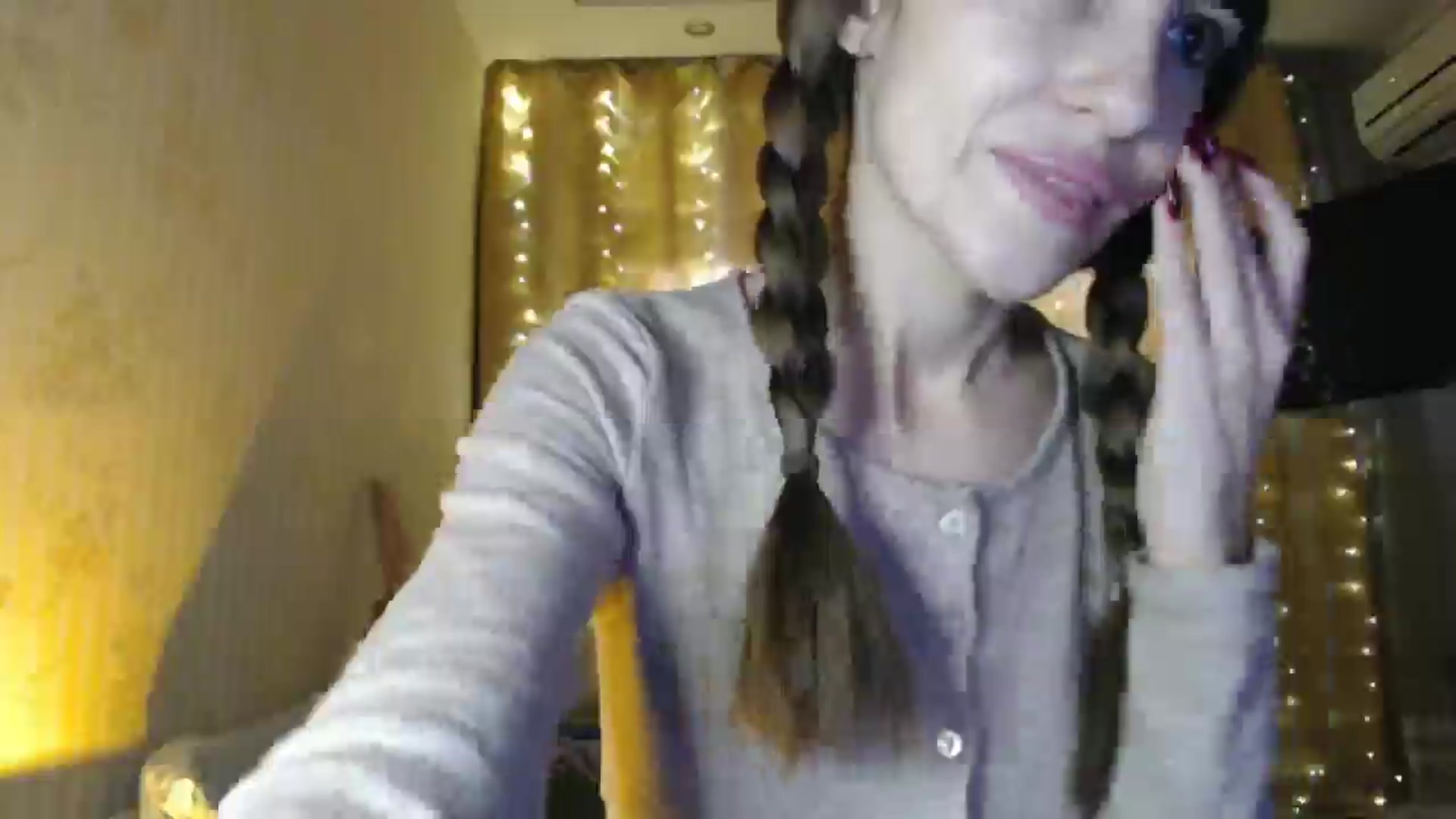 Gallery image thumbnail from Nora_Sweet's myfreecams stream on, 12/19/2024, 13:05 image 8 of 20