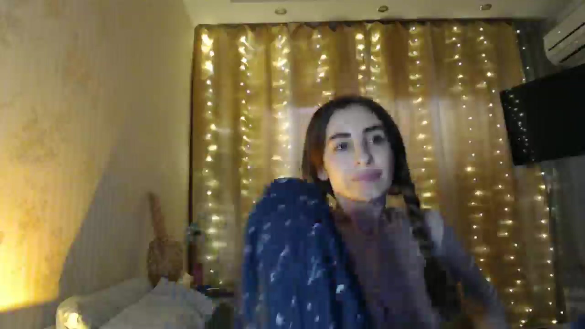 Gallery image thumbnail from Nora_Sweet's myfreecams stream on, 12/19/2024, 13:05 image 13 of 20