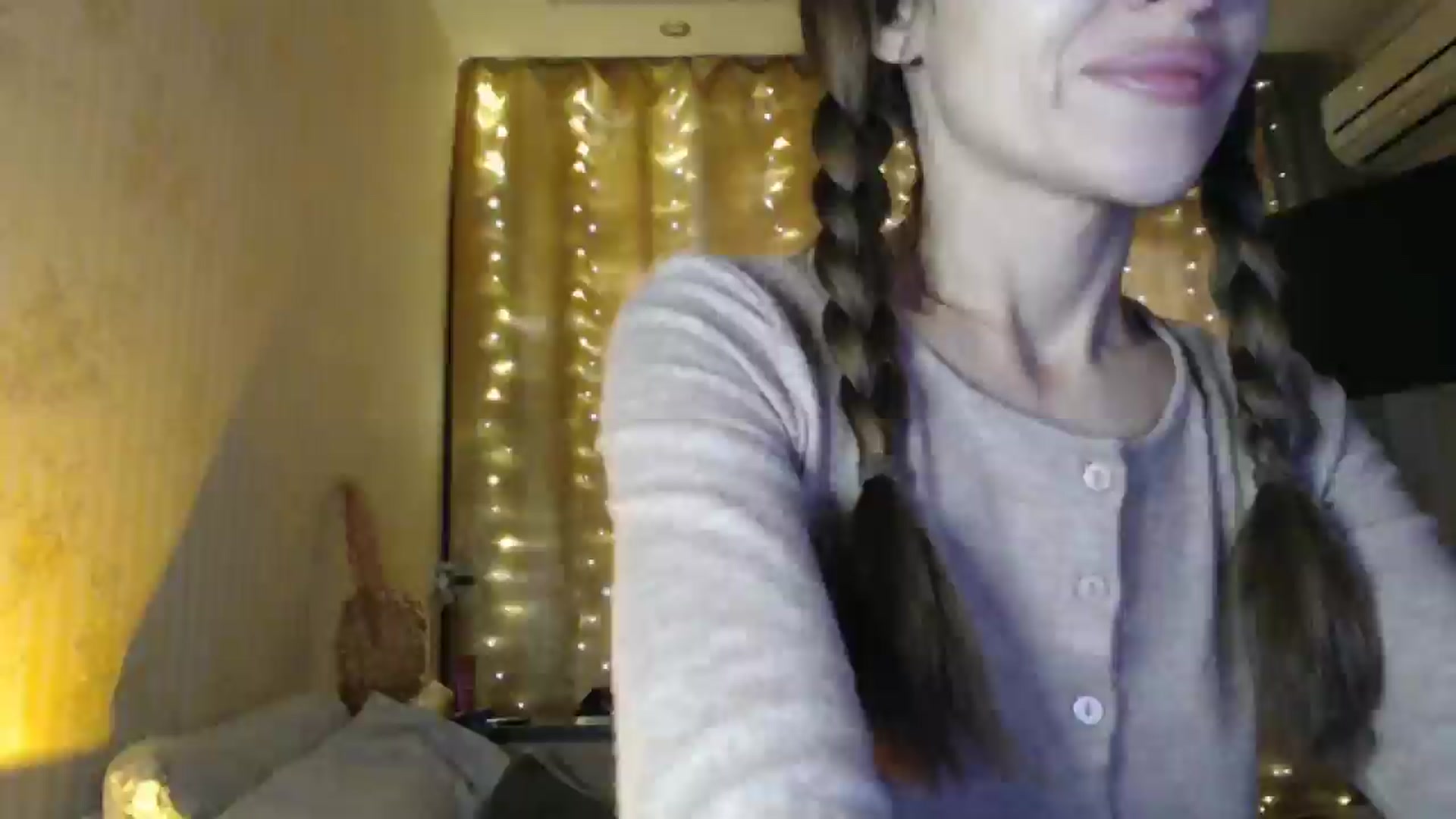 Gallery image thumbnail from Nora_Sweet's myfreecams stream on, 12/19/2024, 13:05 image 4 of 20