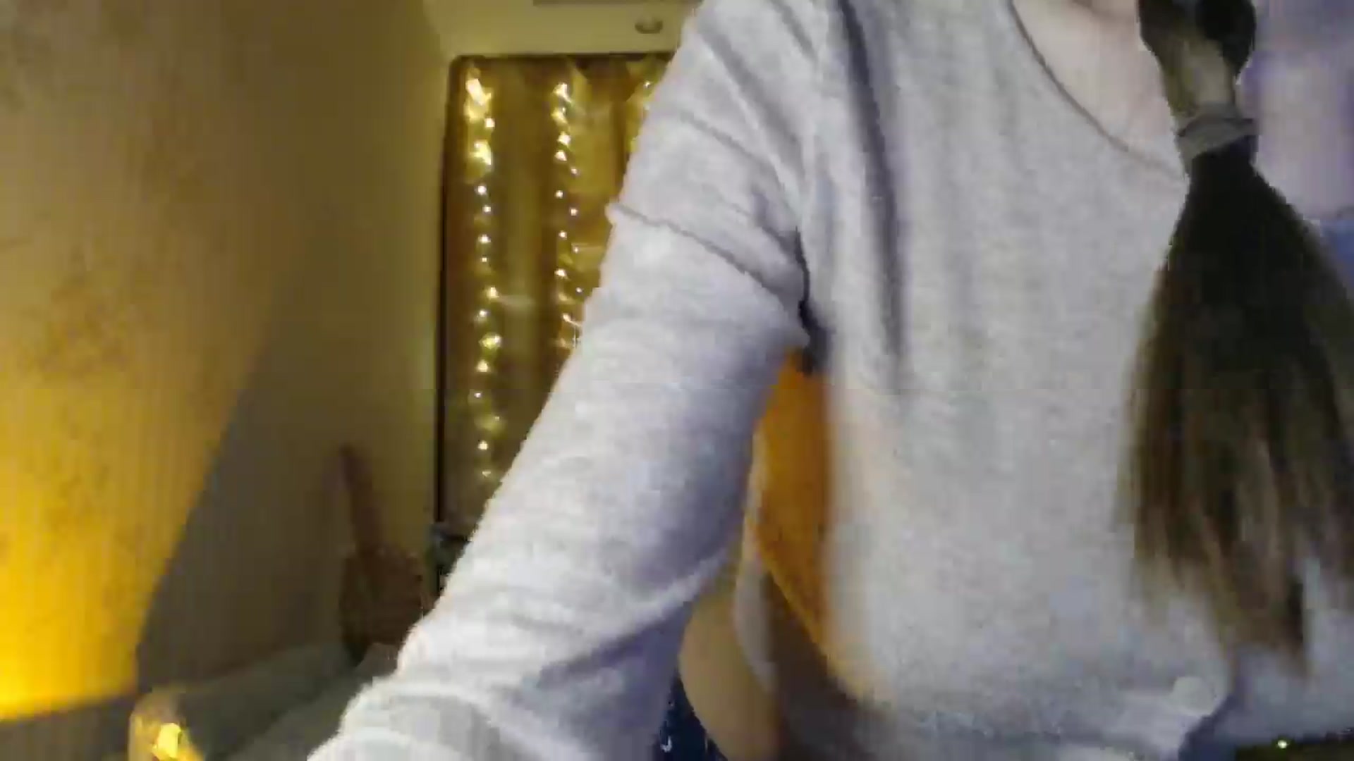 Gallery image thumbnail from Nora_Sweet's myfreecams stream on, 12/19/2024, 13:05 image 18 of 20