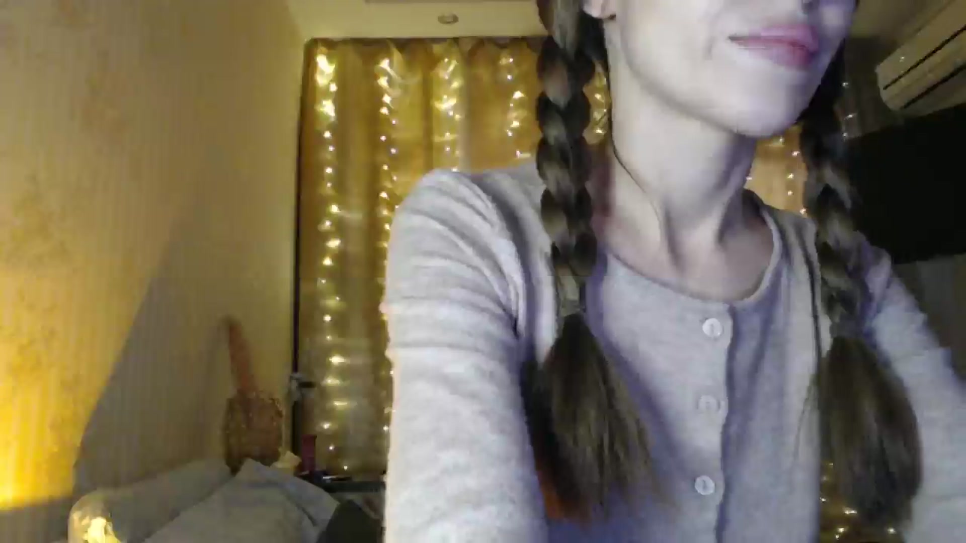 Gallery image thumbnail from Nora_Sweet's myfreecams stream on, 12/19/2024, 13:05 image 5 of 20