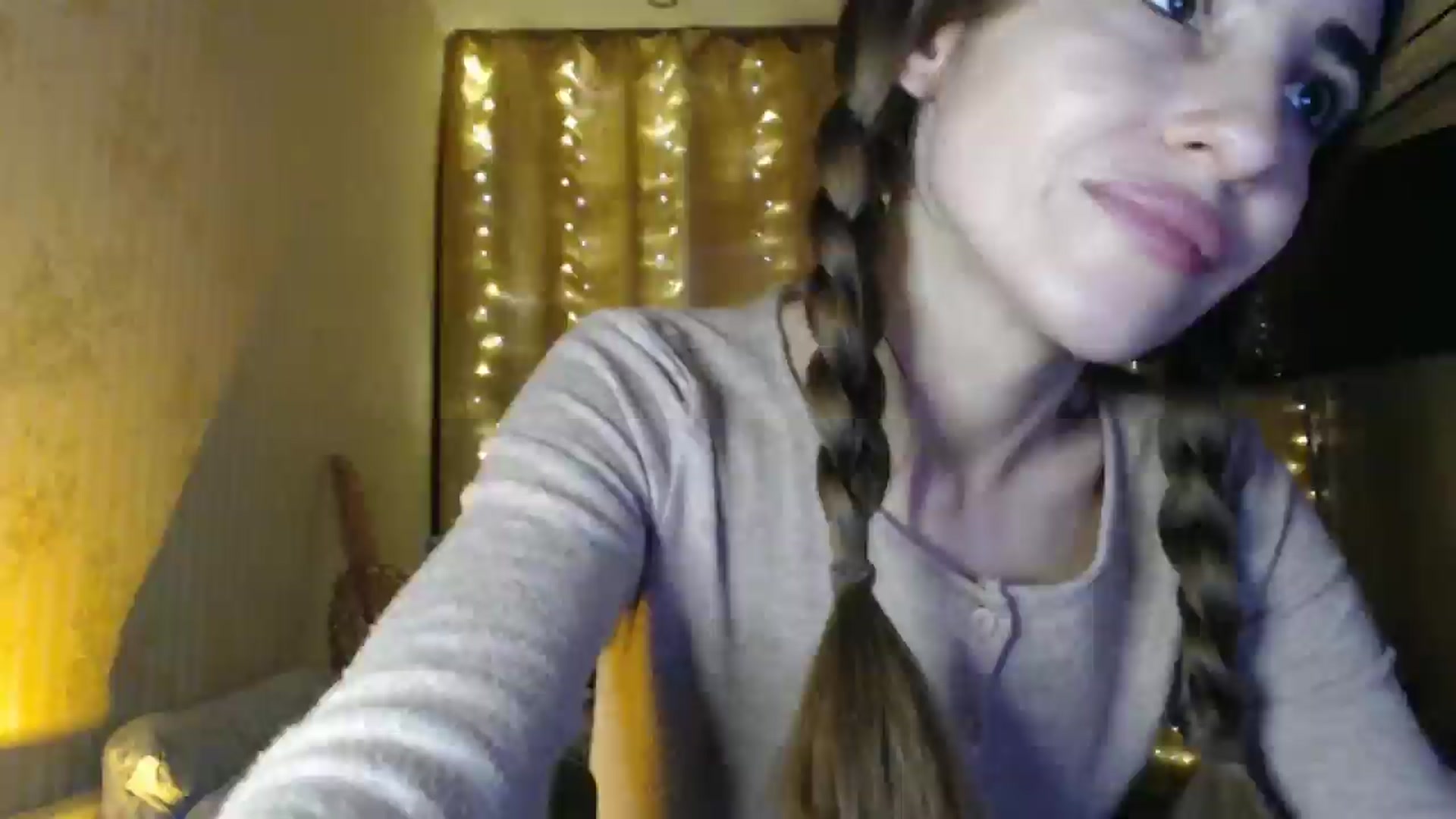 Gallery image thumbnail from Nora_Sweet's myfreecams stream on, 12/19/2024, 14:31 image 5 of 20