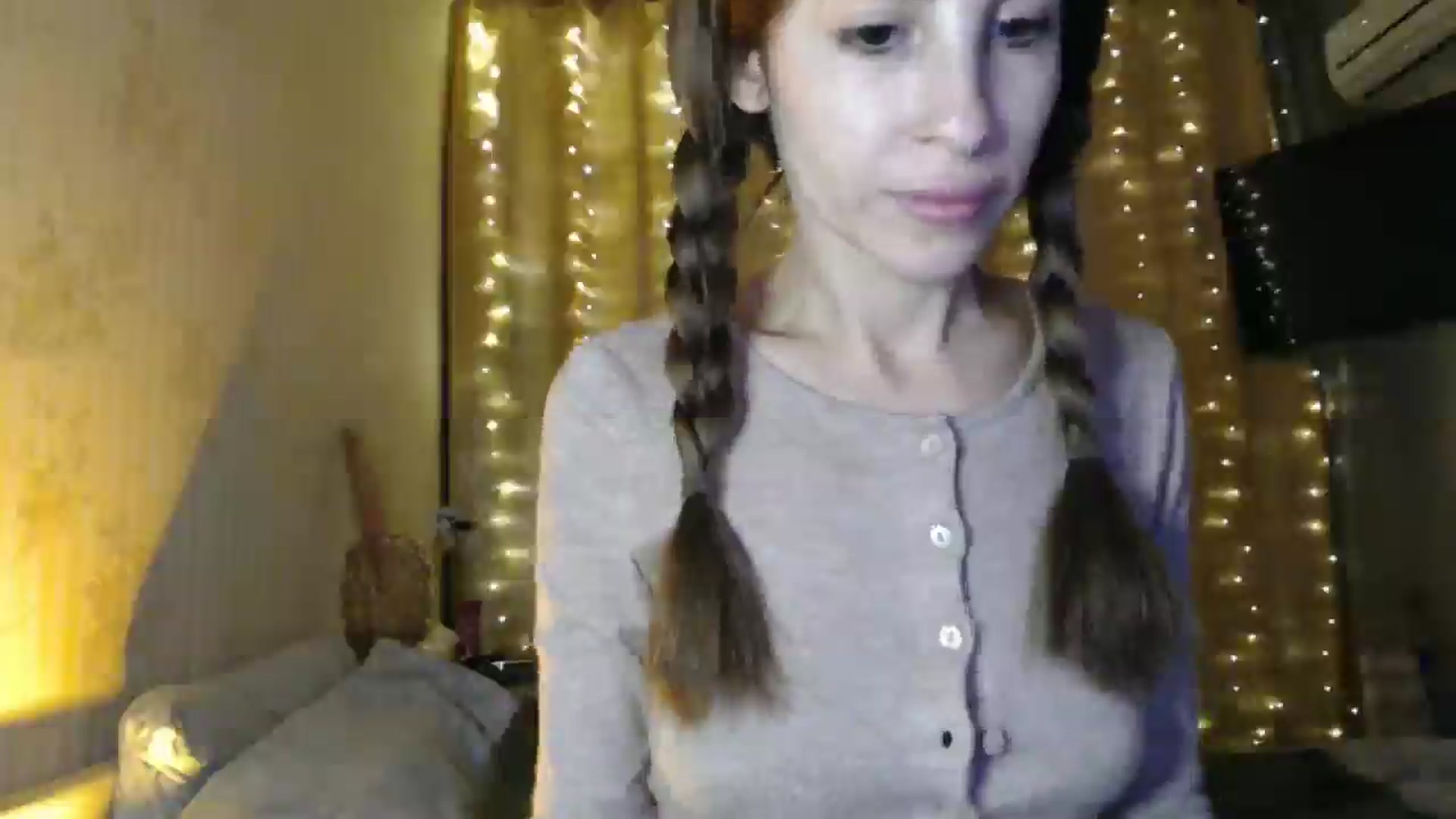 Gallery image thumbnail from Nora_Sweet's myfreecams stream on, 12/19/2024, 14:31 image 8 of 20