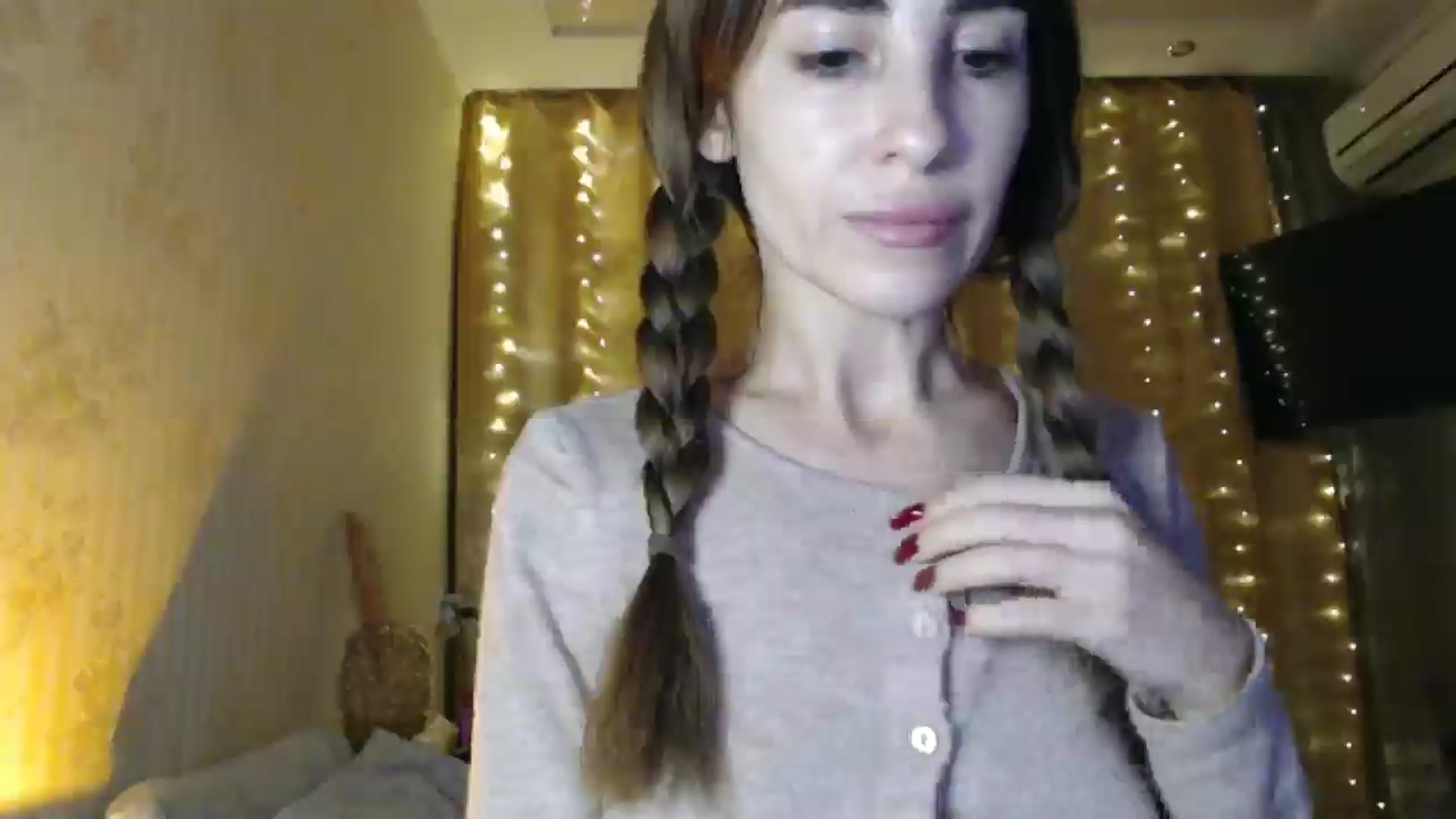Gallery image thumbnail from Nora_Sweet's myfreecams stream on, 12/19/2024, 14:31 image 14 of 20