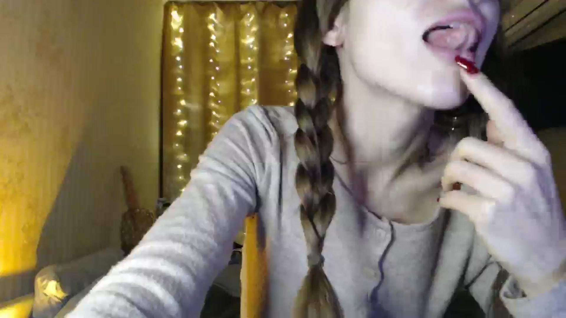 Gallery image thumbnail from Nora_Sweet's myfreecams stream on, 12/19/2024, 15:14 image 14 of 20