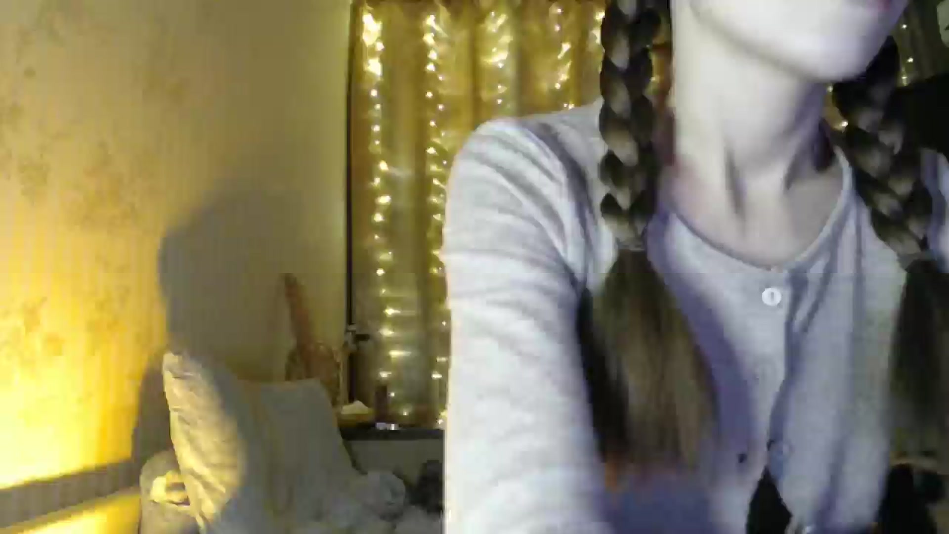 Gallery image thumbnail from Nora_Sweet's myfreecams stream on, 12/20/2024, 13:41 image 16 of 20