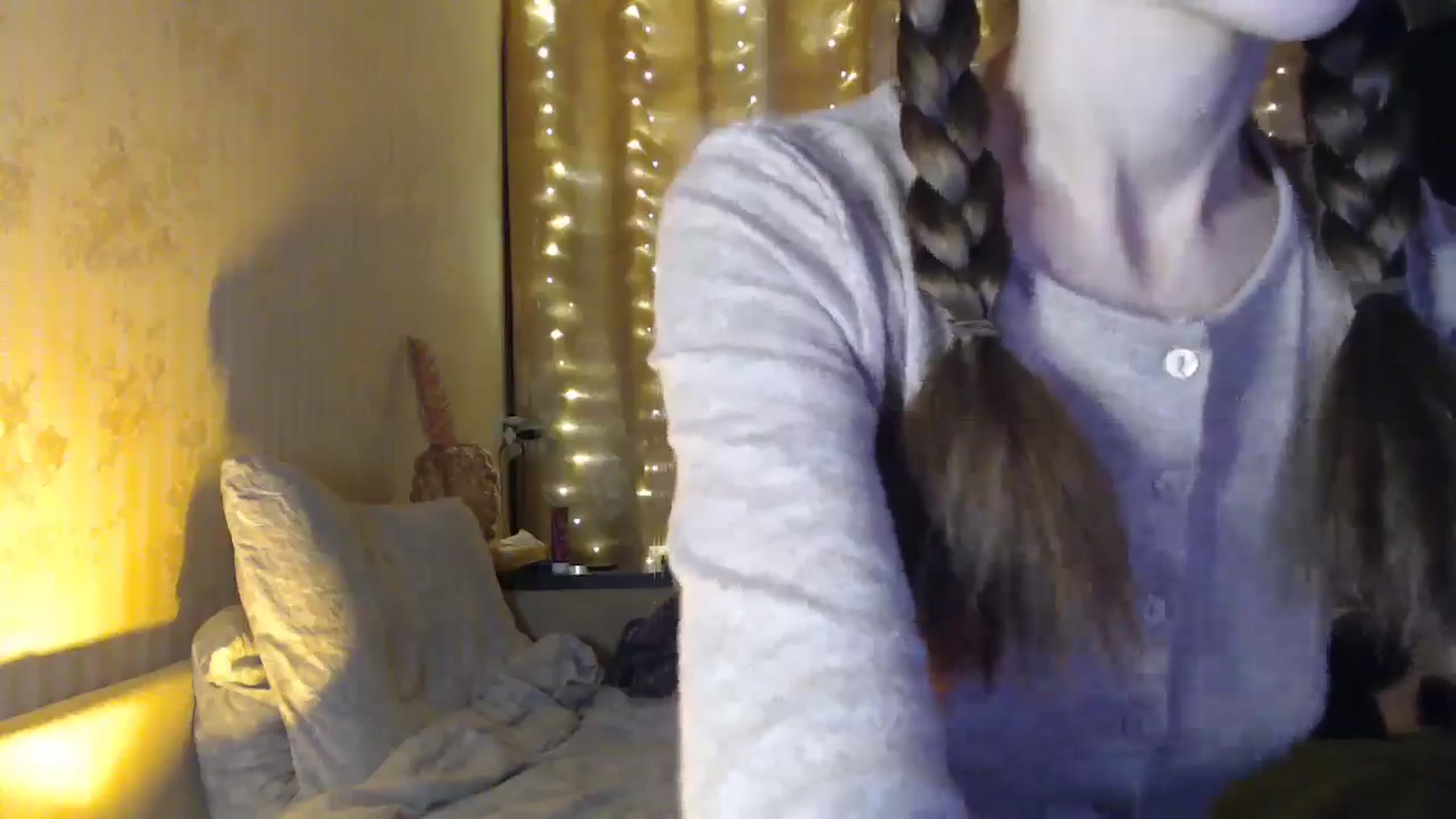 Gallery image thumbnail from Nora_Sweet's myfreecams stream on, 12/20/2024, 13:41 image 3 of 20