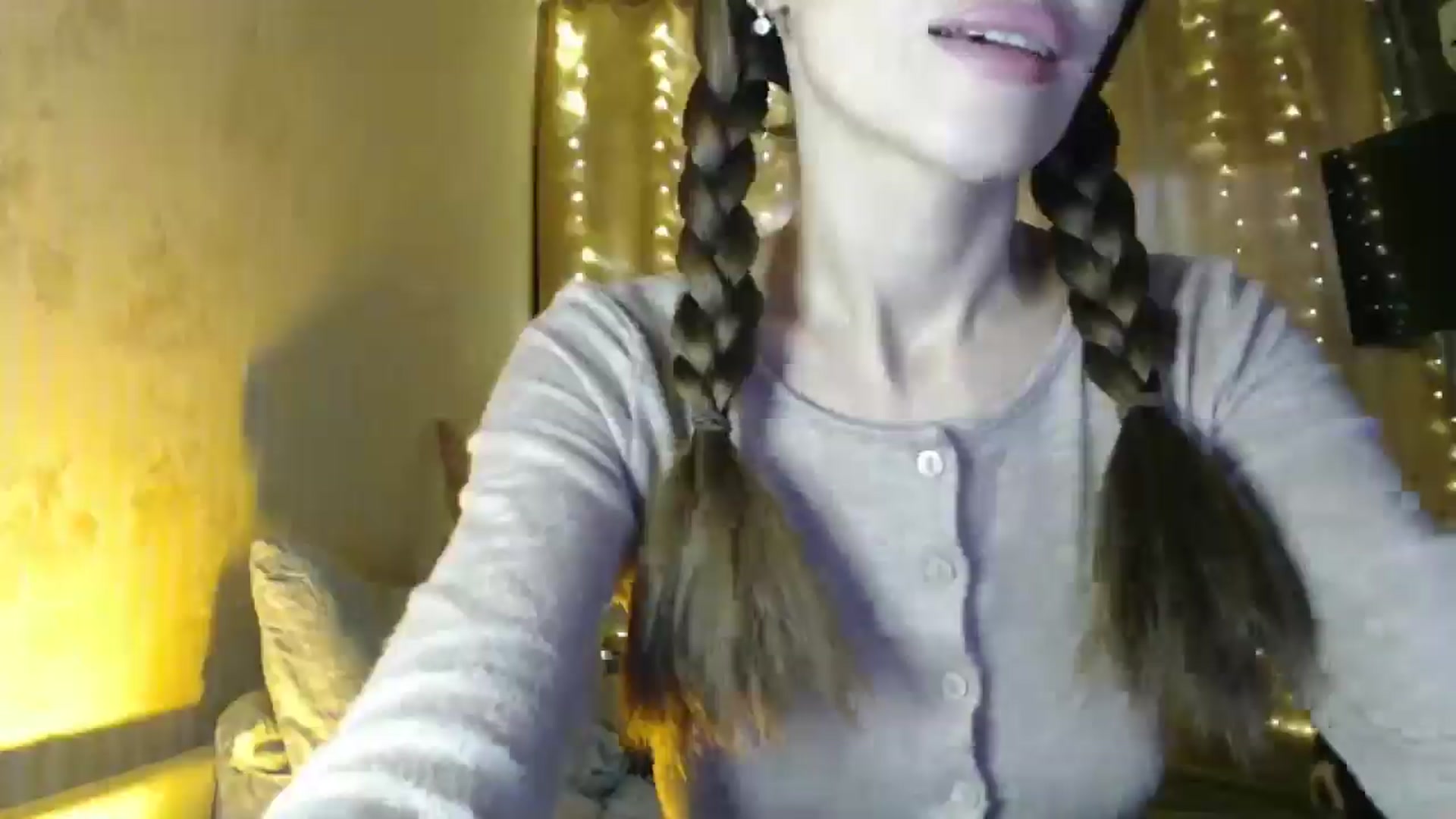 Gallery image thumbnail from Nora_Sweet's myfreecams stream on, 12/20/2024, 13:41 image 5 of 20