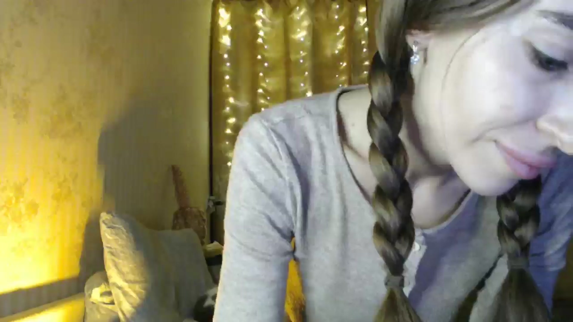 Gallery image thumbnail from Nora_Sweet's myfreecams stream on, 12/20/2024, 14:42 image 7 of 20