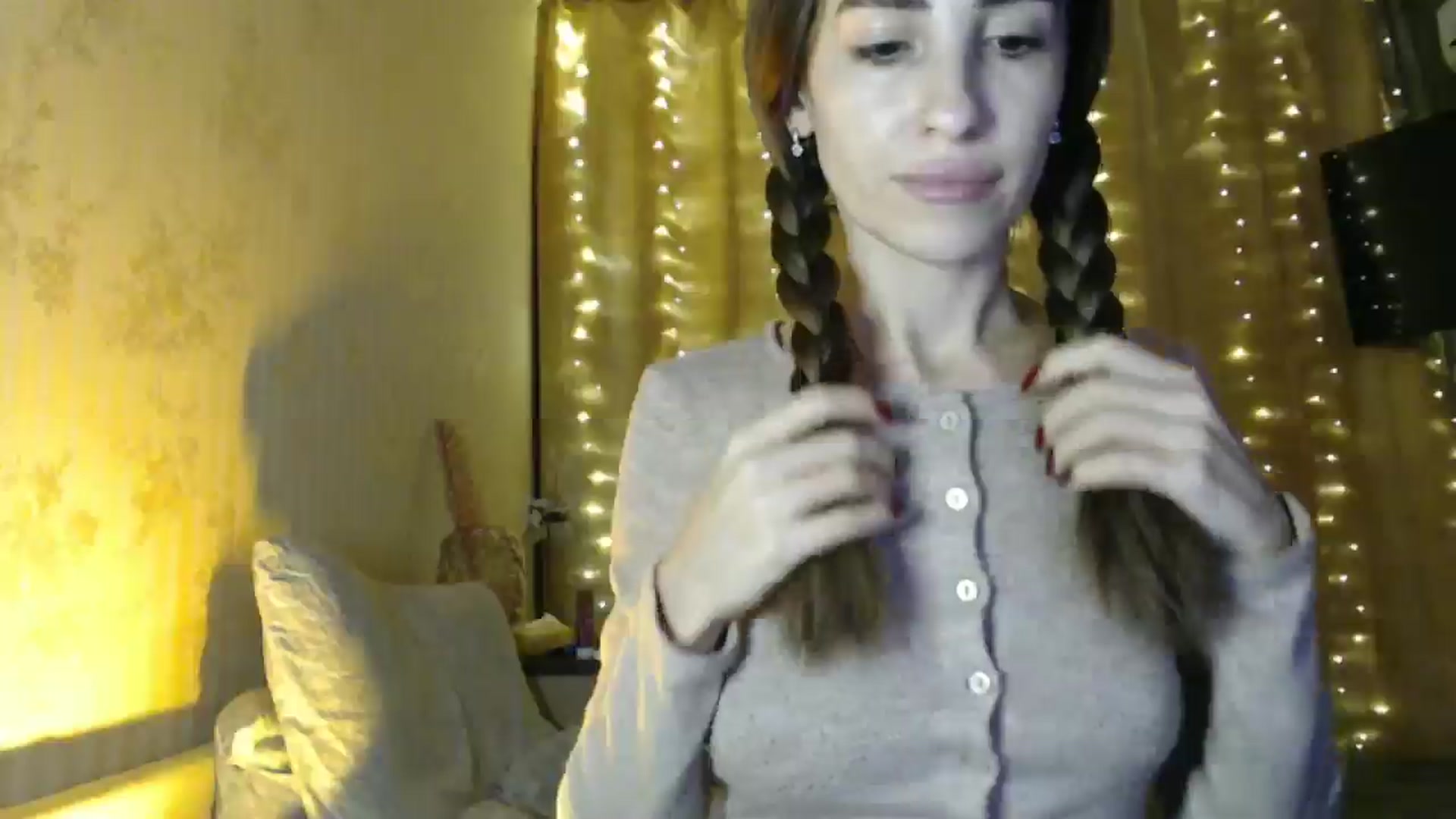 Gallery image thumbnail from Nora_Sweet's myfreecams stream on, 12/20/2024, 14:42 image 15 of 20
