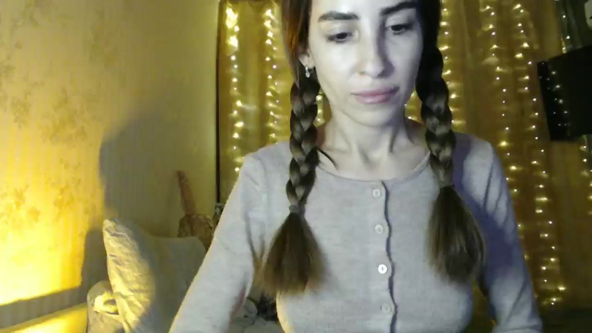 Gallery image thumbnail from Nora_Sweet's myfreecams stream on, 12/20/2024, 14:42 image 12 of 20