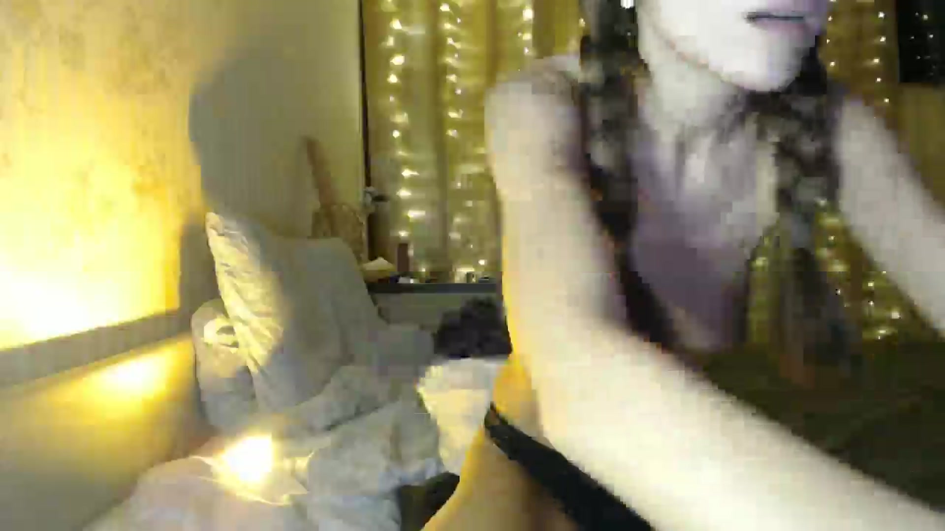 Gallery image thumbnail from Nora_Sweet's myfreecams stream on, 12/20/2024, 16:54 image 6 of 20