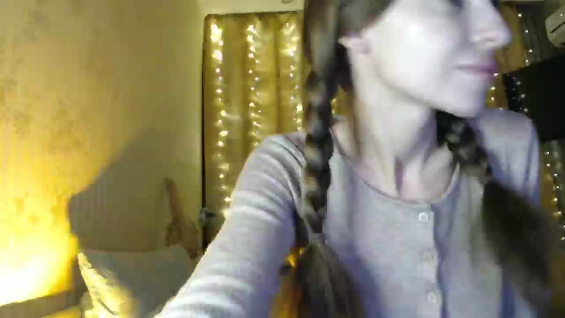 Gallery image thumbnail from Nora_Sweet's myfreecams stream on, 12/21/2024, 15:18 image 18 of 20