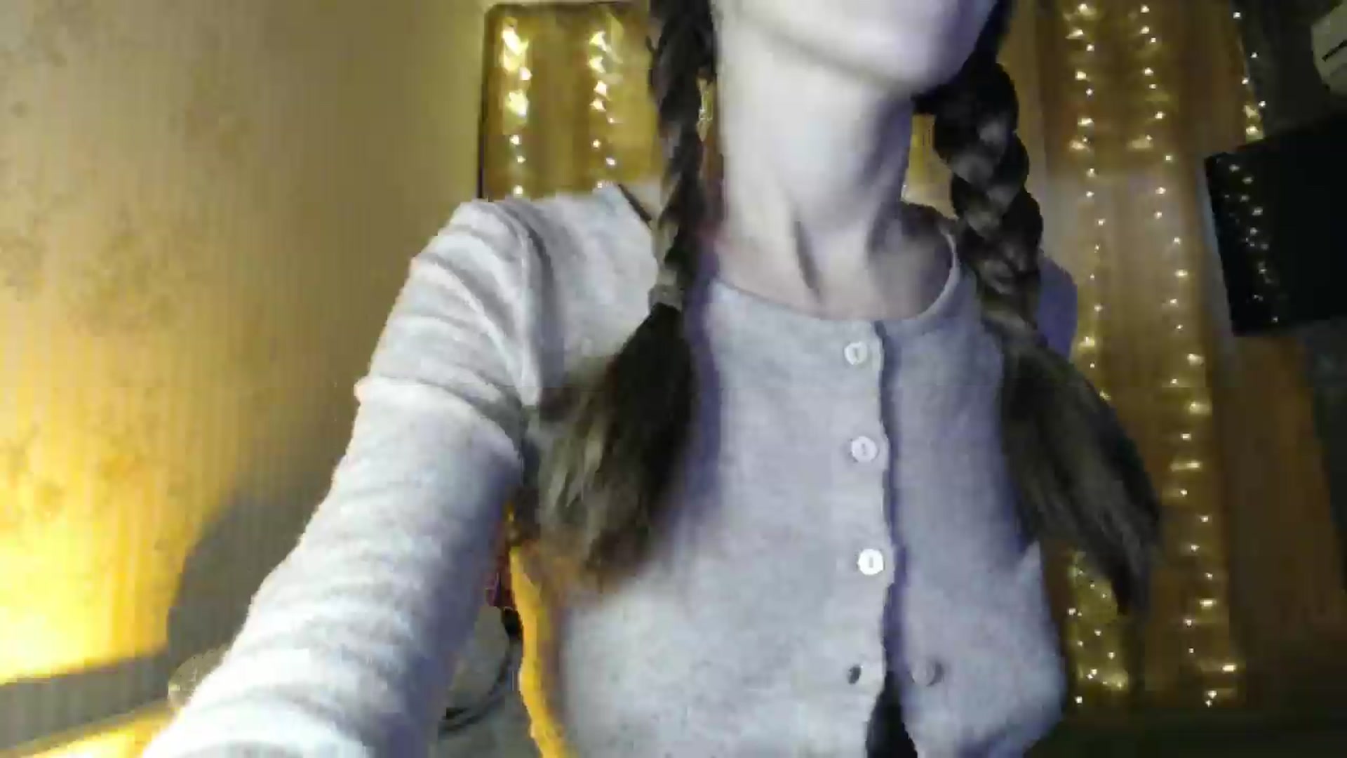 Gallery image thumbnail from Nora_Sweet's myfreecams stream on, 12/23/2024, 09:36 image 9 of 20