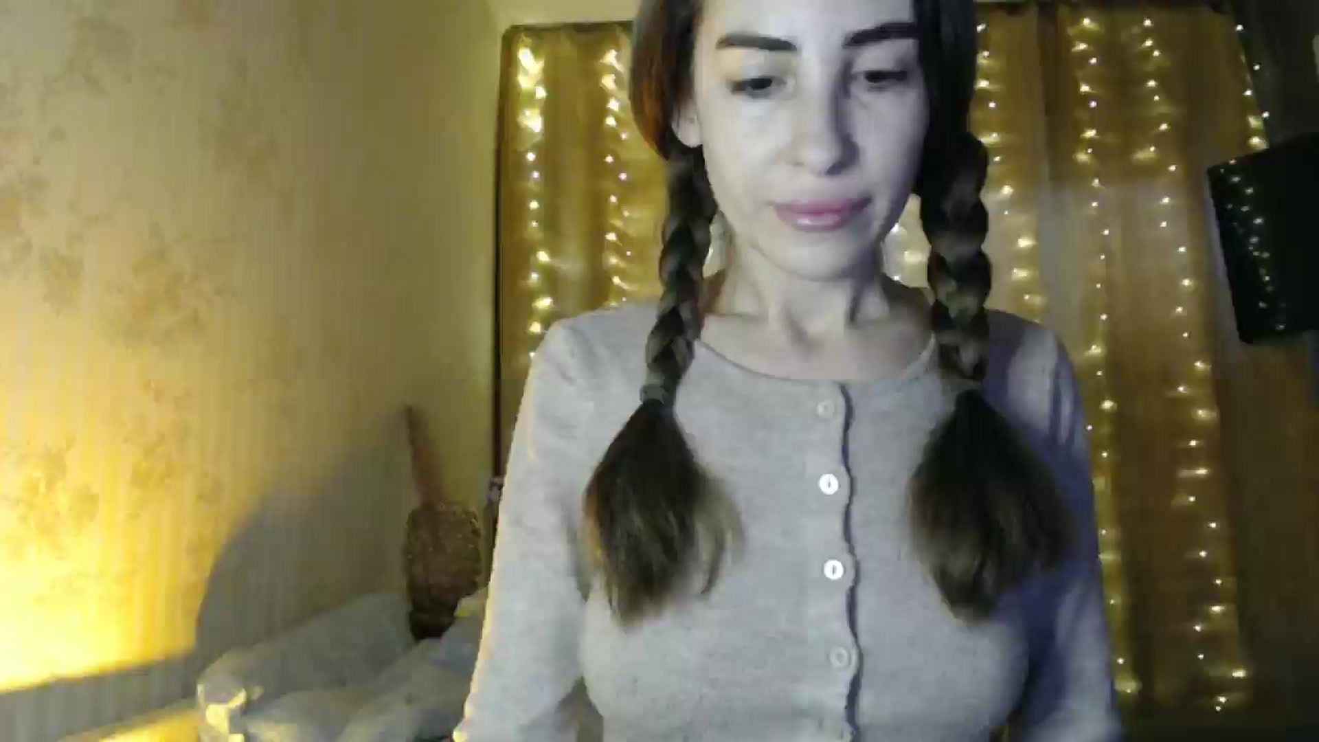 Gallery image thumbnail from Nora_Sweet's myfreecams stream on, 12/23/2024, 10:13 image 12 of 20