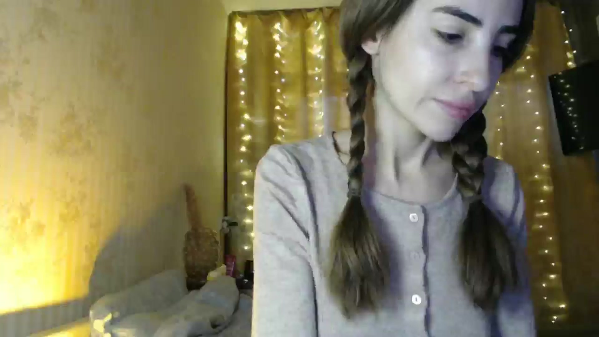 Gallery image thumbnail from Nora_Sweet's myfreecams stream on, 12/23/2024, 10:13 image 5 of 20
