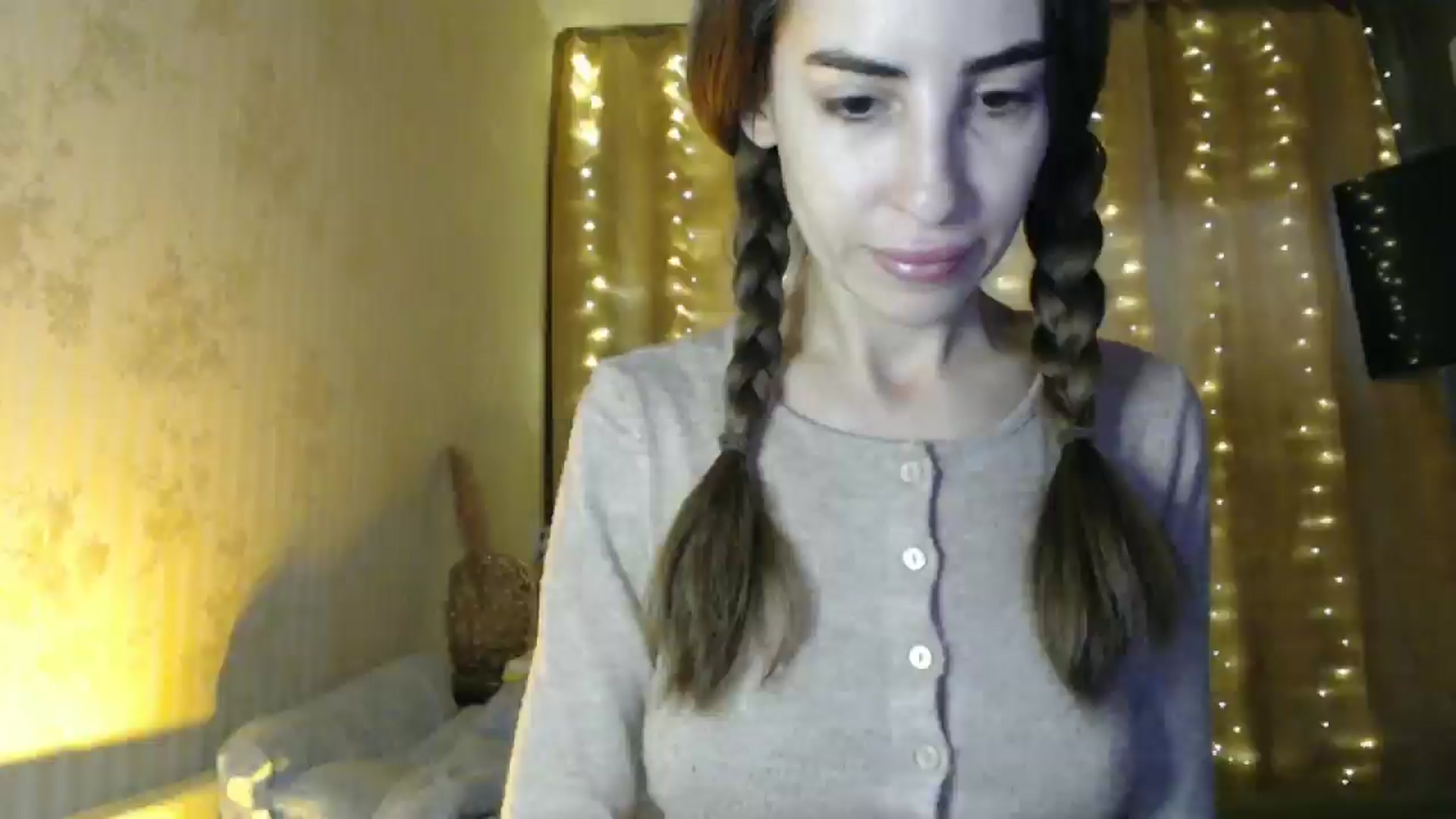 Gallery image thumbnail from Nora_Sweet's myfreecams stream on, 12/23/2024, 10:13 image 17 of 20
