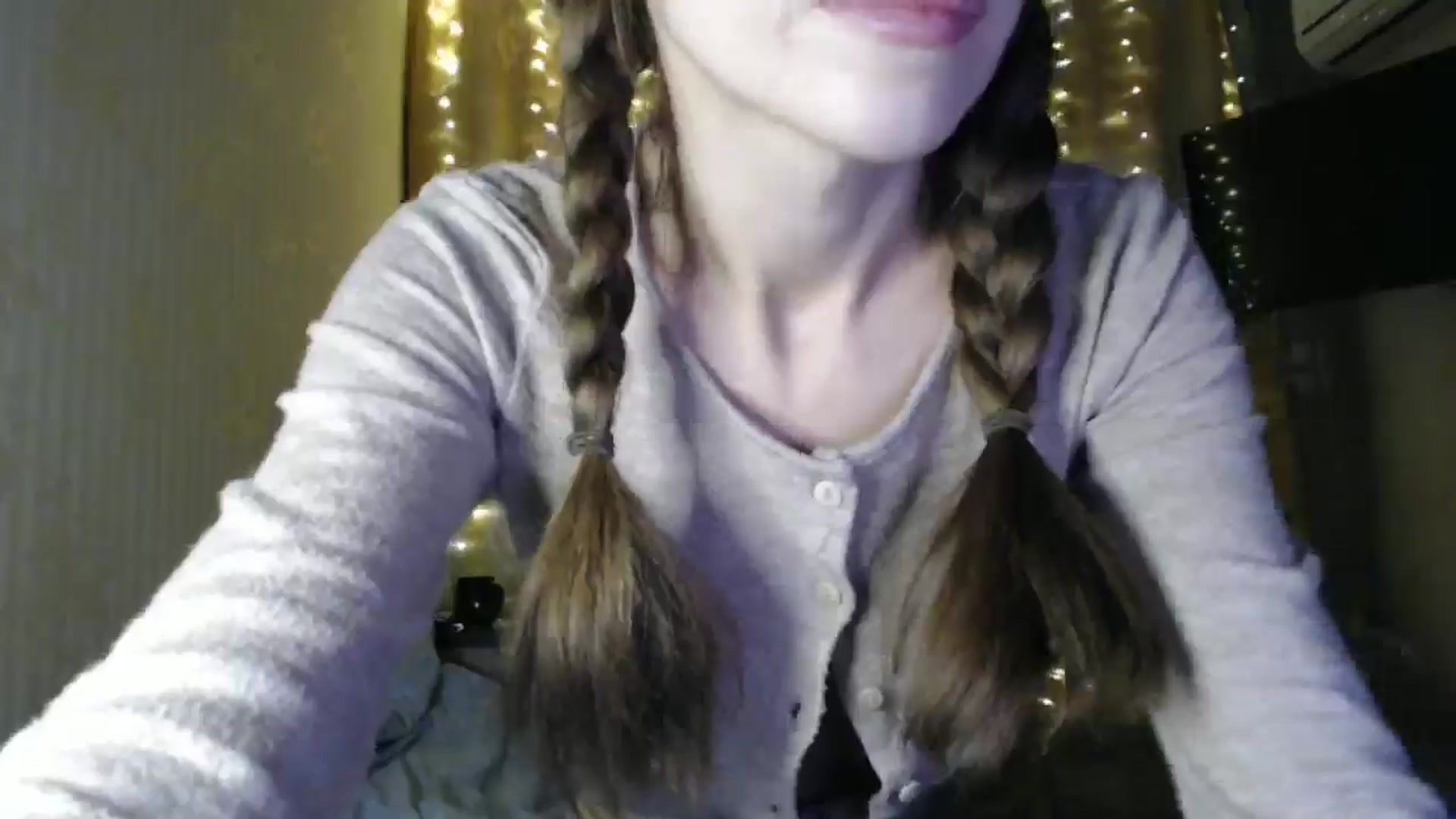 Gallery image thumbnail from Nora_Sweet's myfreecams stream on, 12/23/2024, 13:08 image 10 of 20