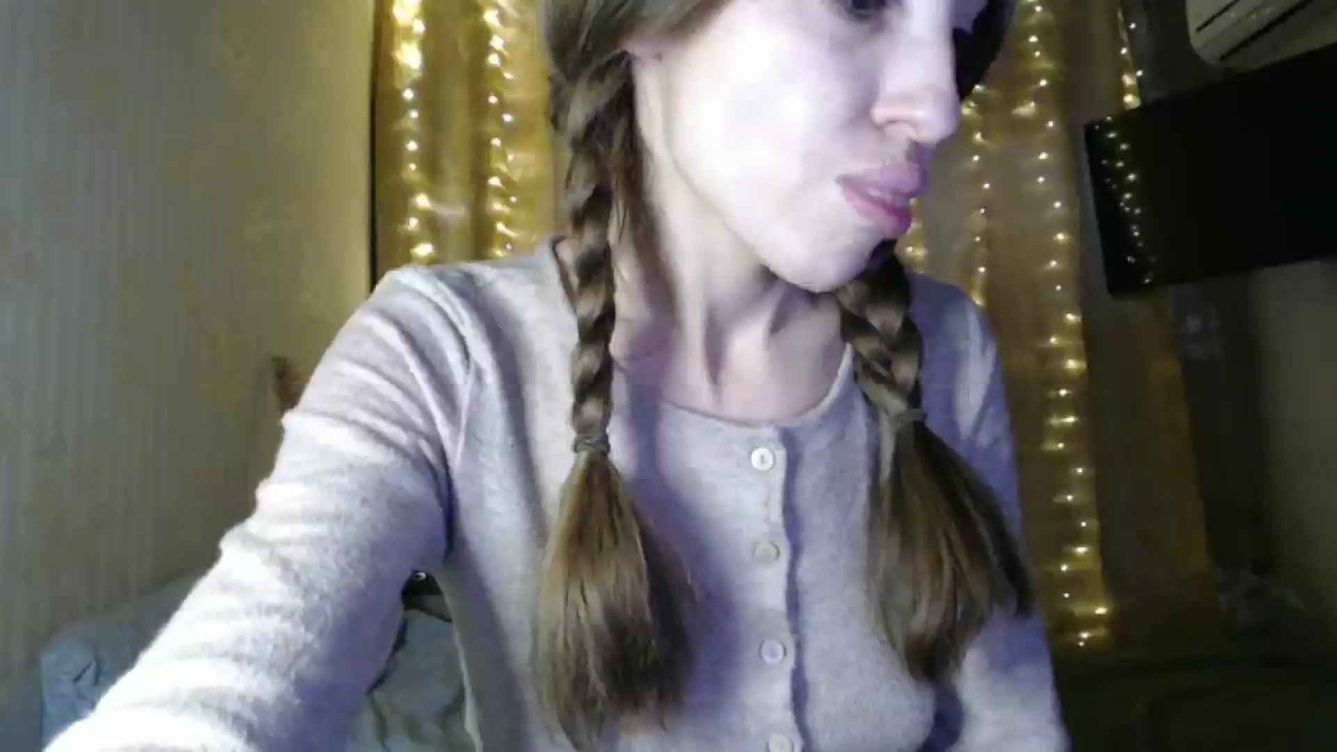 Gallery image thumbnail from Nora_Sweet's myfreecams stream on, 12/23/2024, 13:08 image 4 of 20