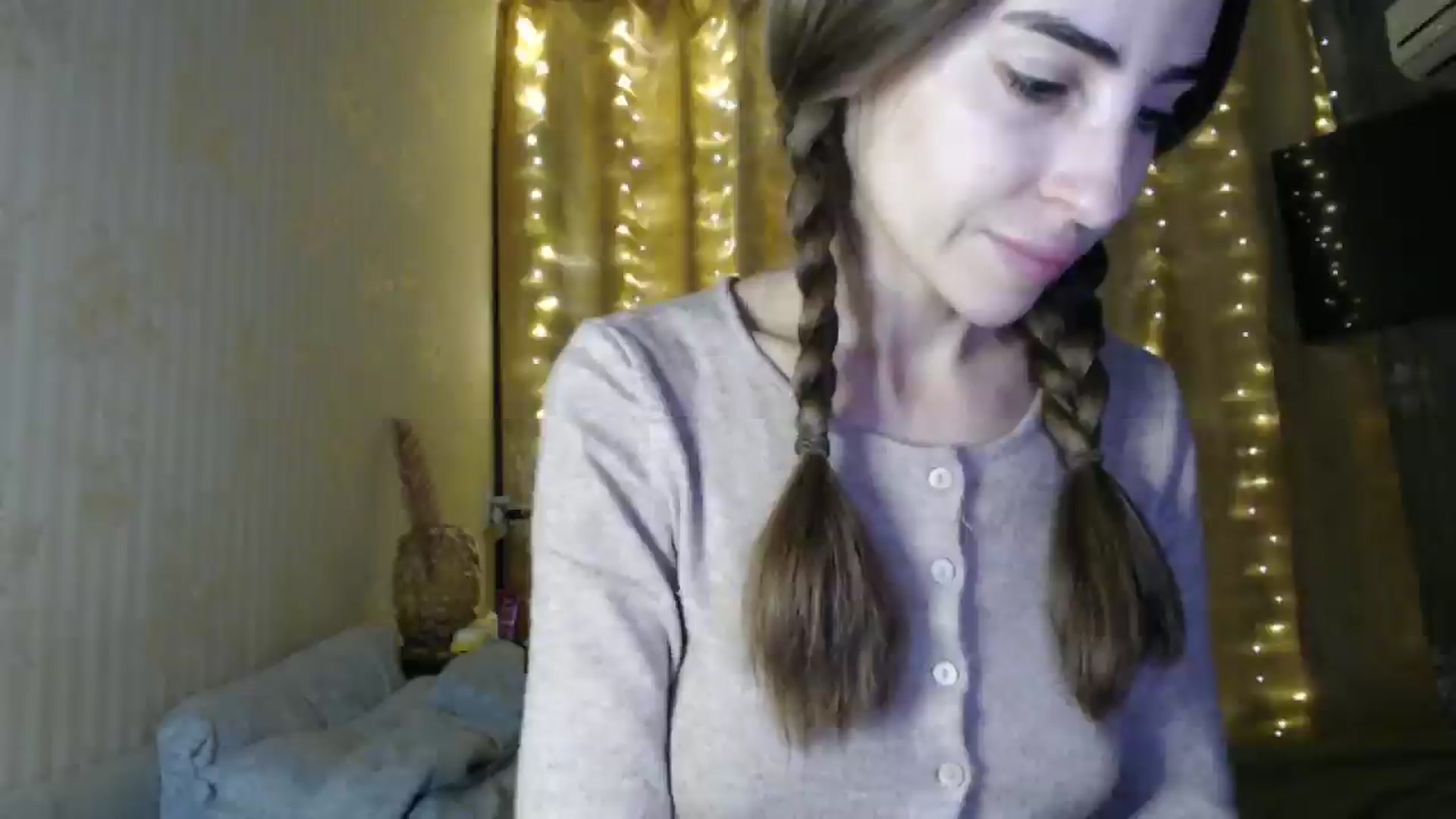 Gallery image thumbnail from Nora_Sweet's myfreecams stream on, 12/23/2024, 14:11 image 4 of 20